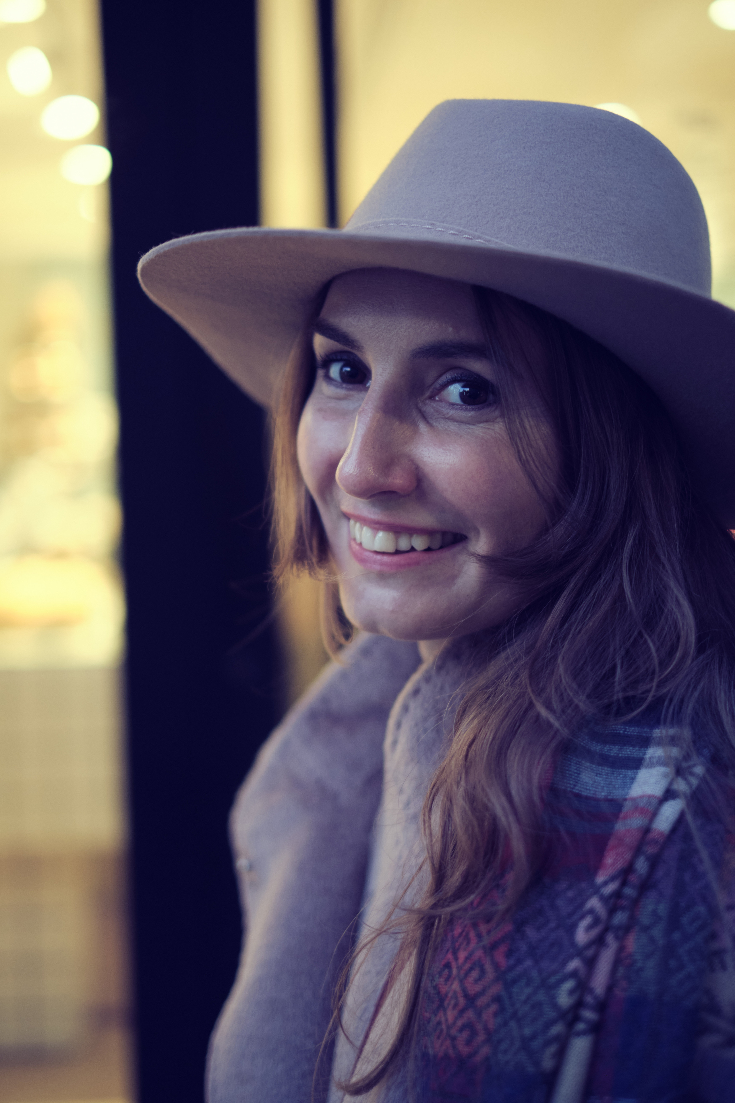 Фотосессия красивой женщины на Патриарших. Елена Павленко. Фотограф. Москва