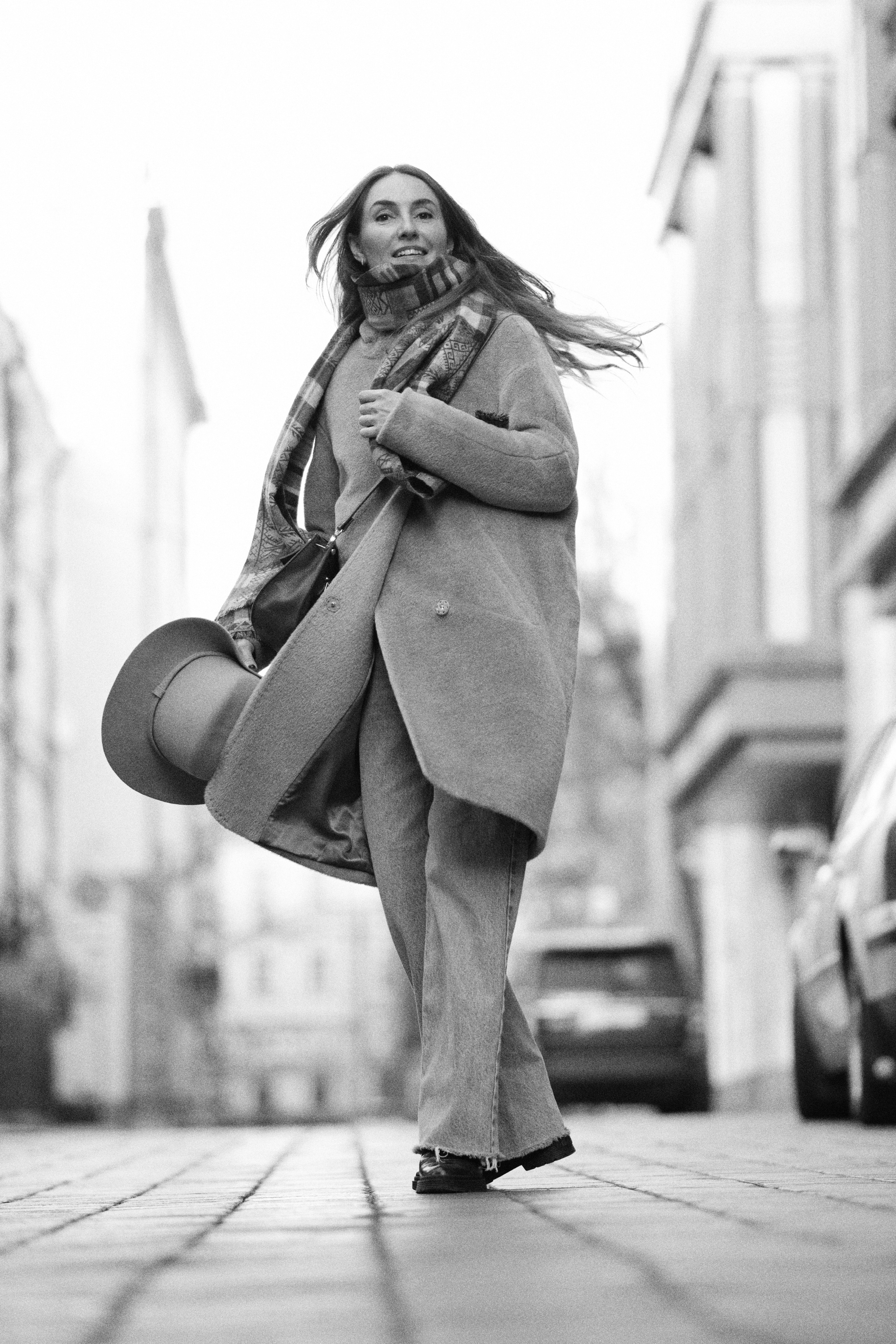 Фотосессия красивой женщины на Патриарших. Елена Павленко. Фотограф. Москва