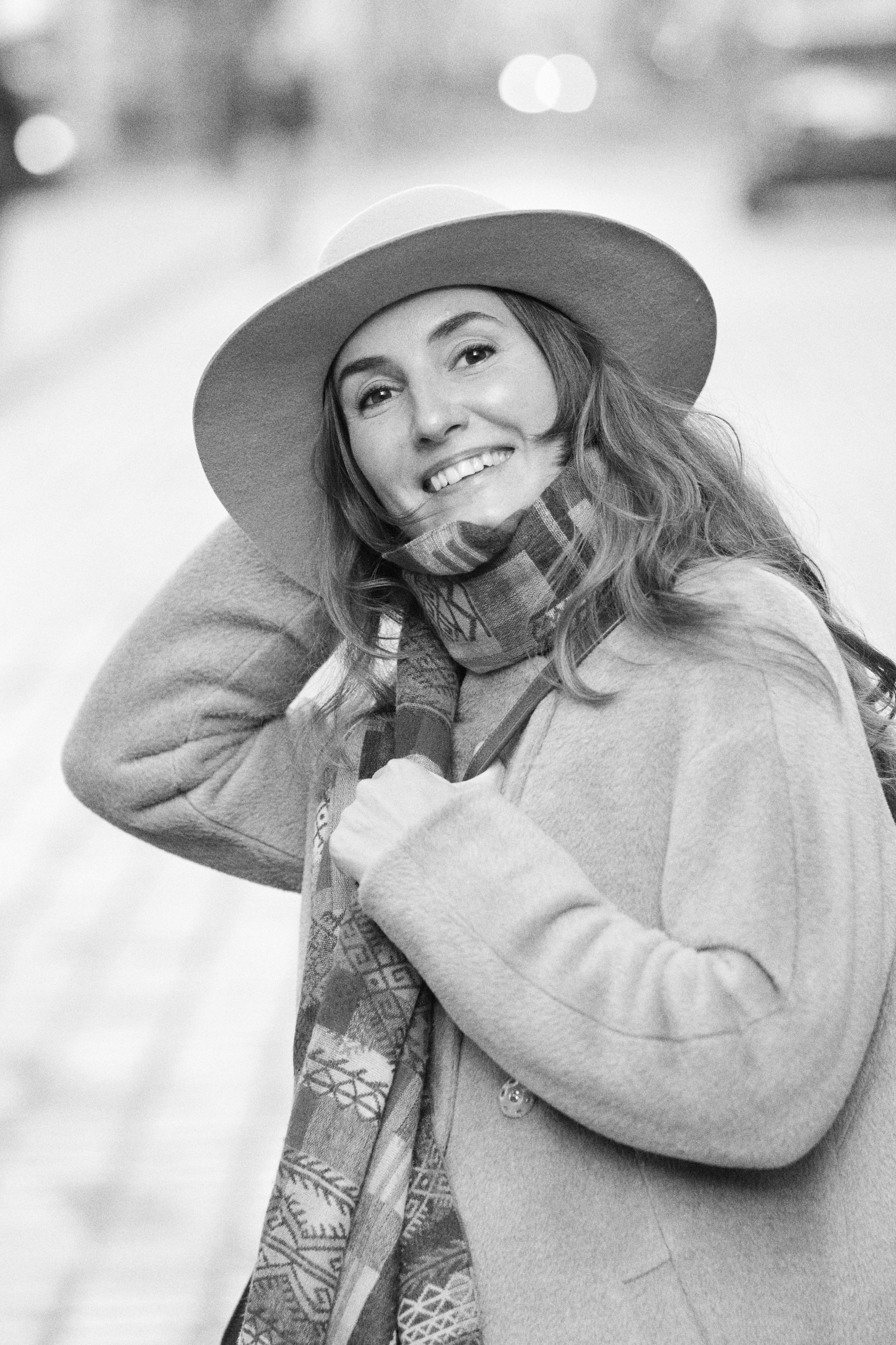 Фотосессия красивой женщины на Патриарших. Елена Павленко. Фотограф. Москва