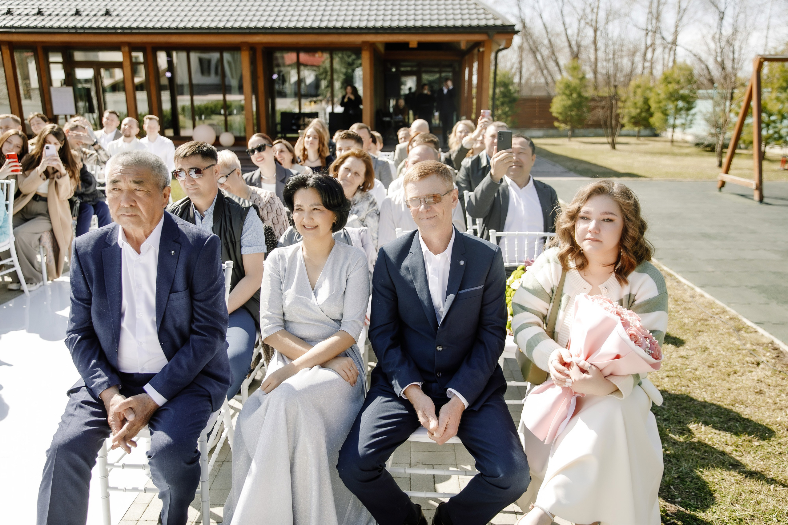 Ганс и Энджи. Главная