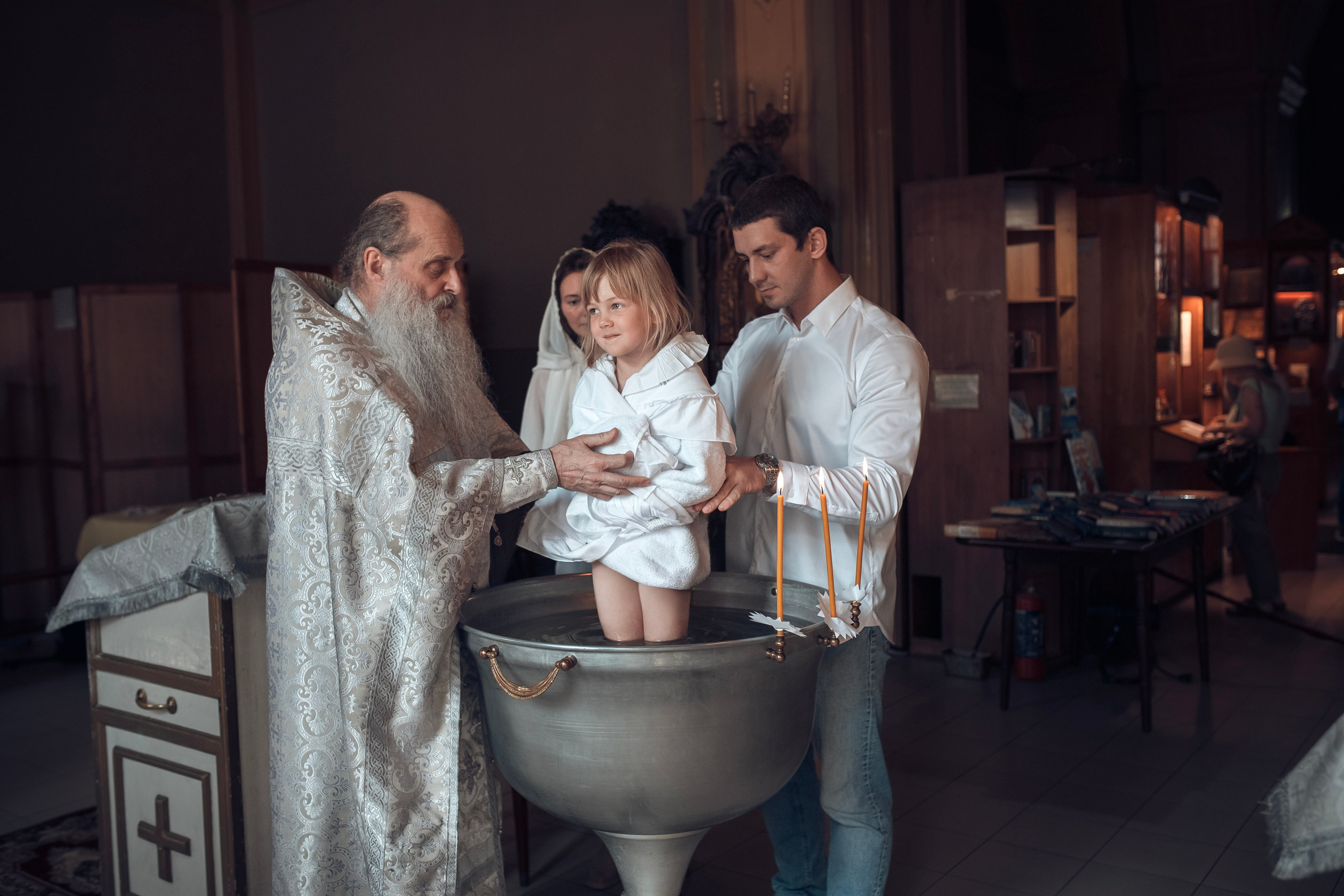 Стоимость таинства крещения. Семейный и детский фотограф в Москве в ЮАО Царицыно Алёна Асташкина