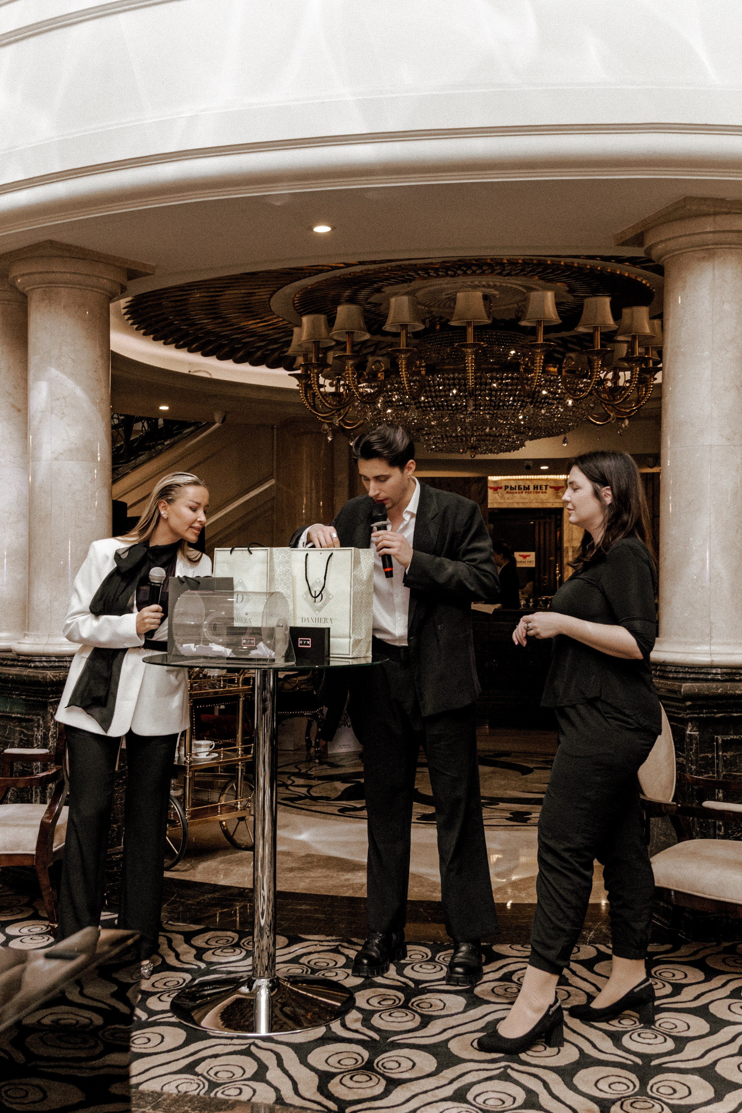 Чайная церемония «8 Марта». Свадебный/Портретный фотограф снимаю в Москве