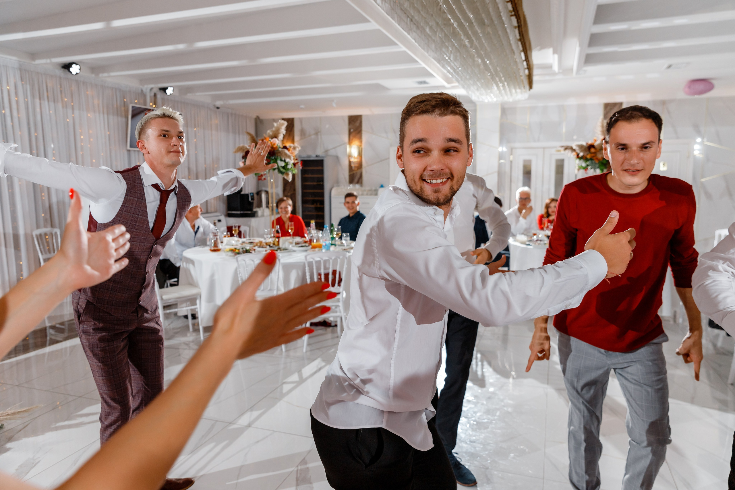 Анонс свадьбы Сергея и Елены. Свадебный фотограф в Крыму и Севастополе Ольга Баскакова