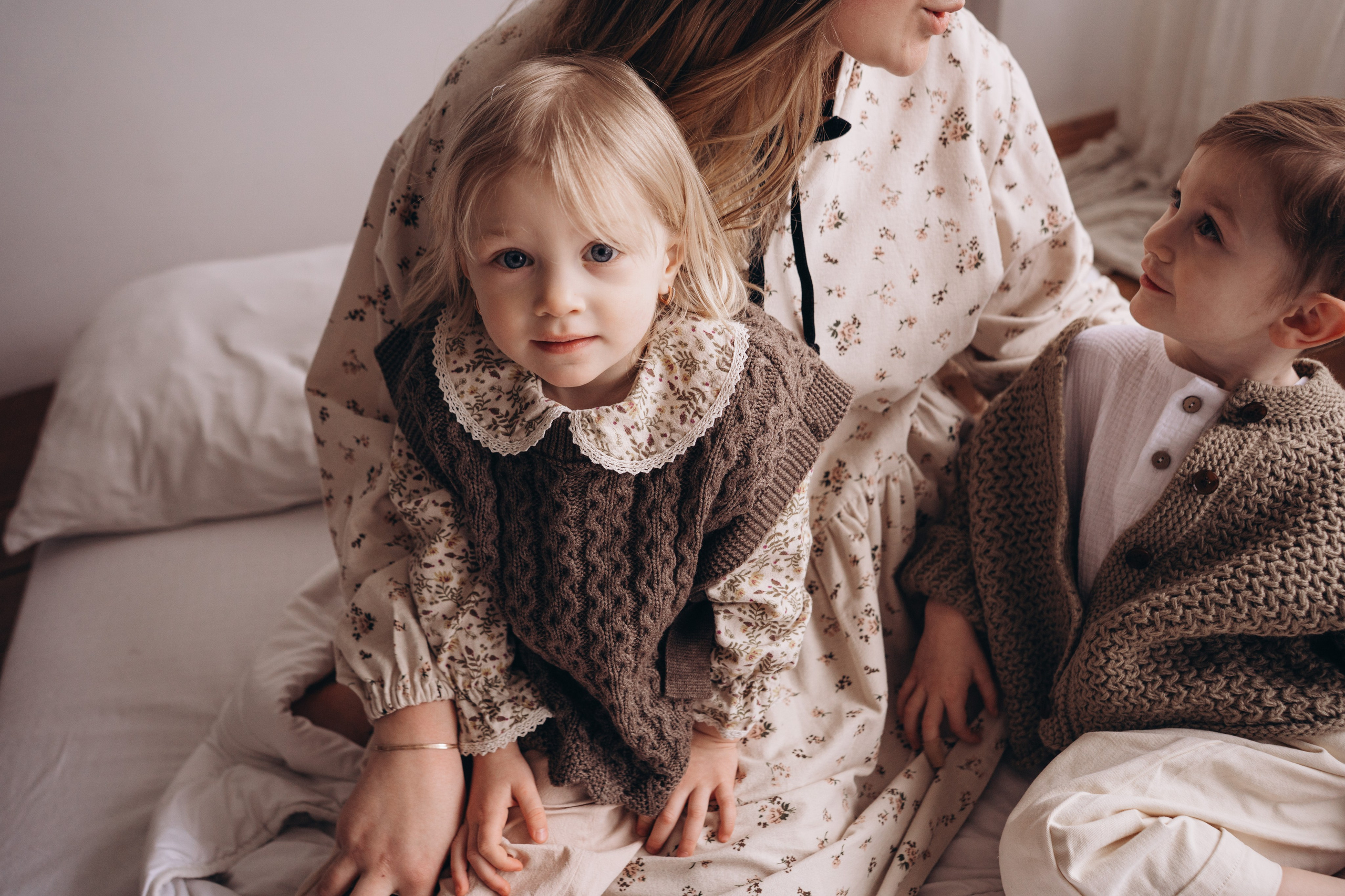 Фотодень Мамы 2026. Фотограф Новорожденных в Москве. Семейные истории в стиле LIFE