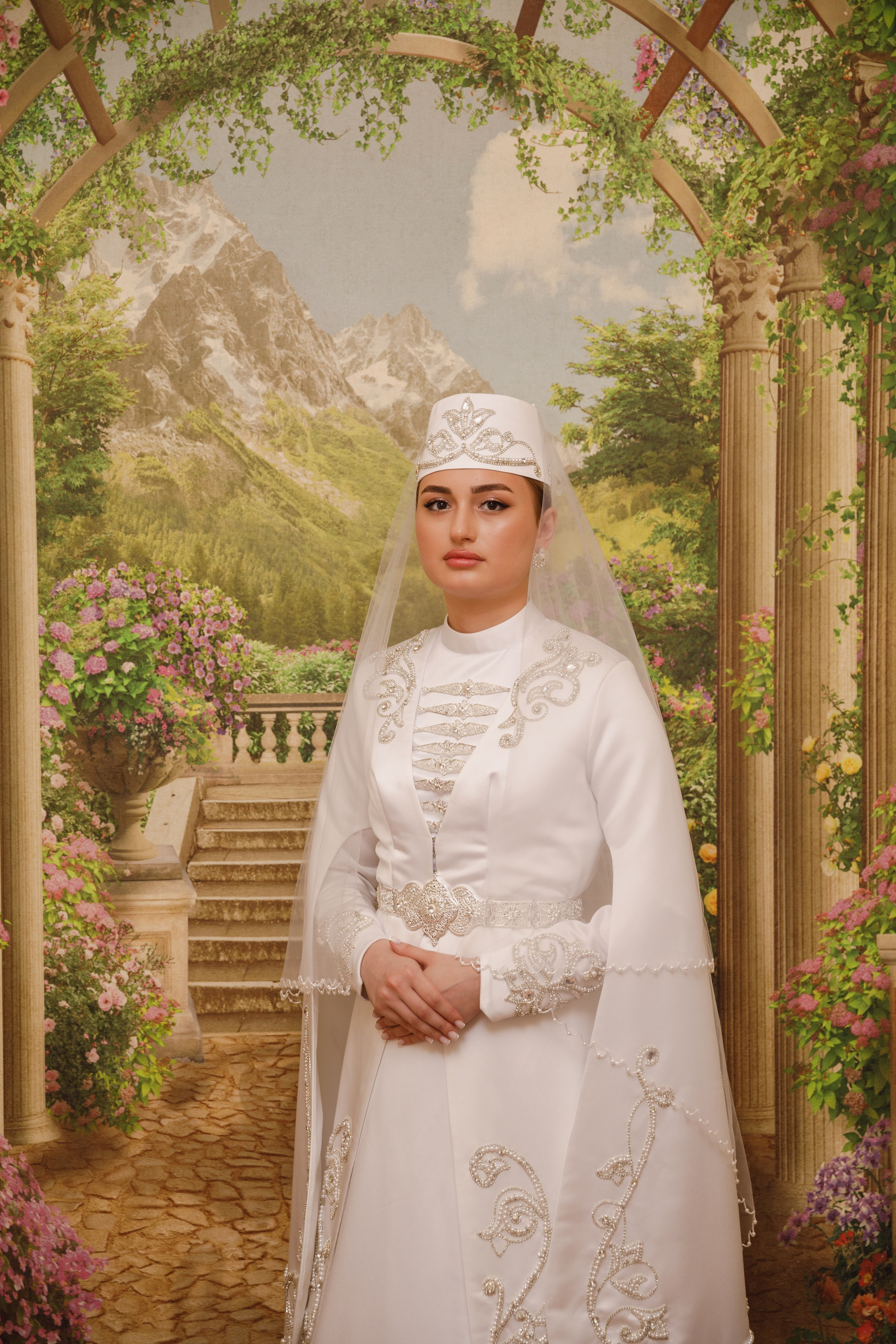 Свадебная фотосессия в ресторане Хохаг, расположенном во Владикавказе. Фотограф во Владикавказе Юрий Геворгизов