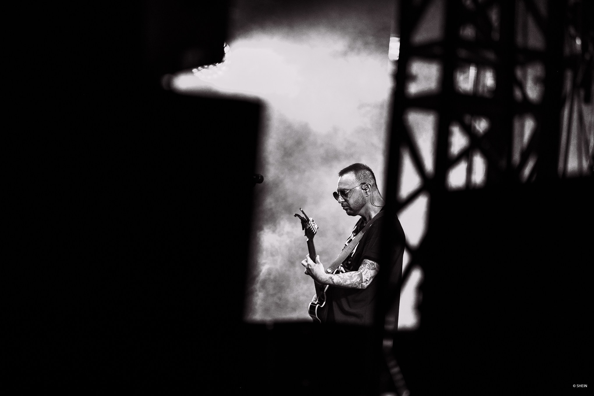 Концертная фотосъёмка музыкальной группы «Звери». Фотограф в Астрахани Евгений Шеин