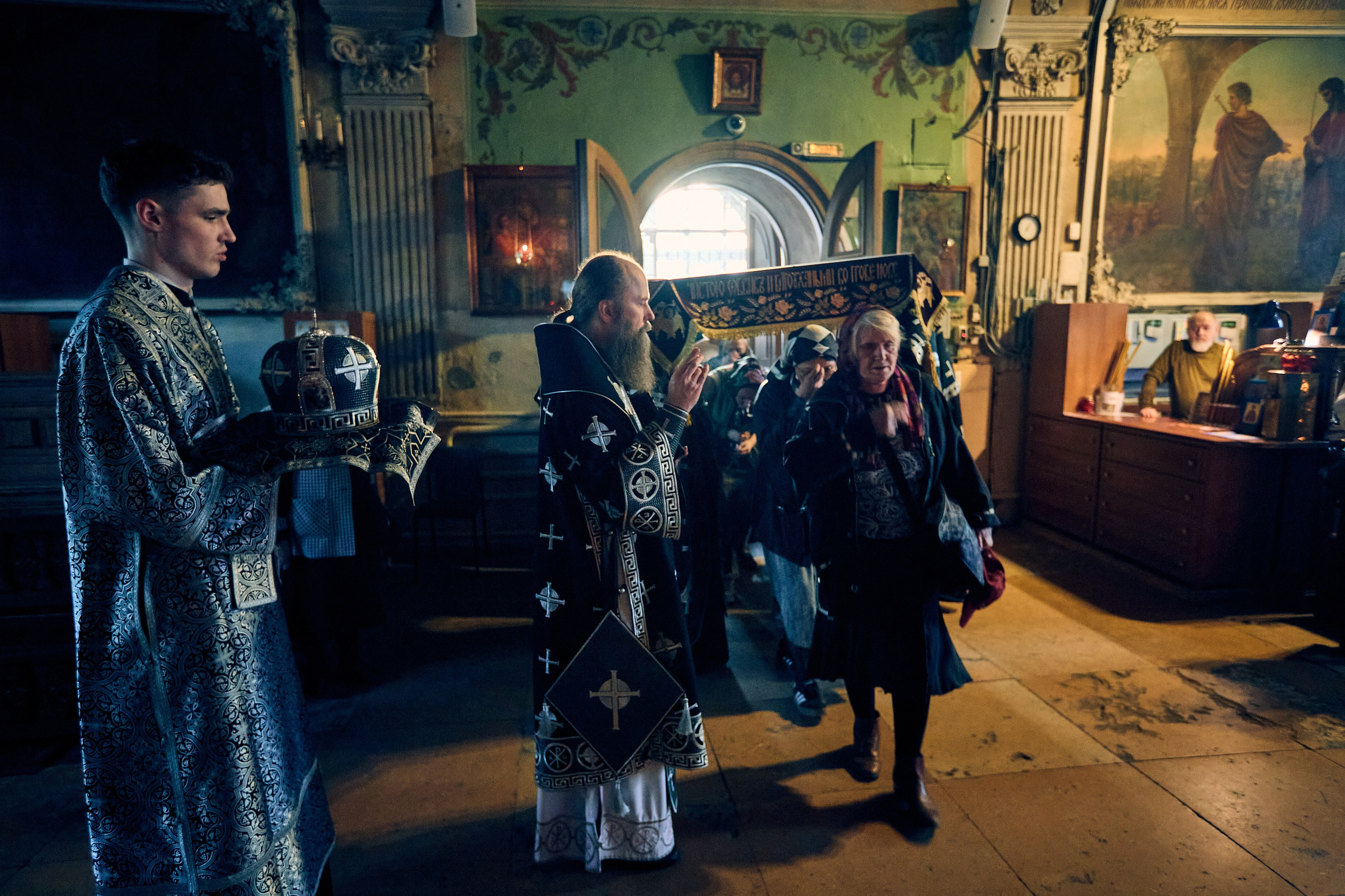 Утреня Погребение Спасителя. DMITRY MOISEENKO — фотограф, художник, топ-стилист