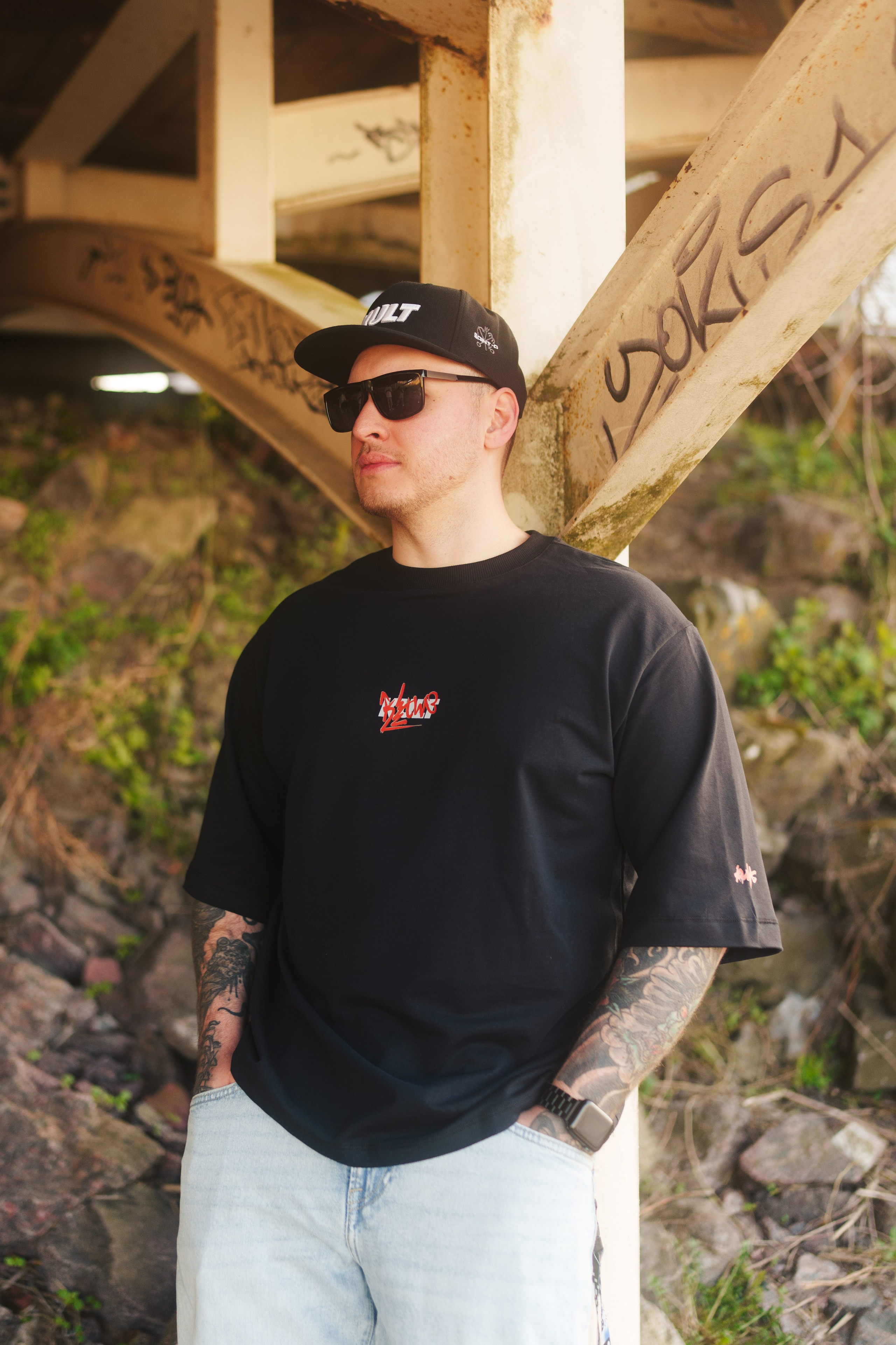 KULT wear outside. Фотограф в СПБ Алмаз Камаев