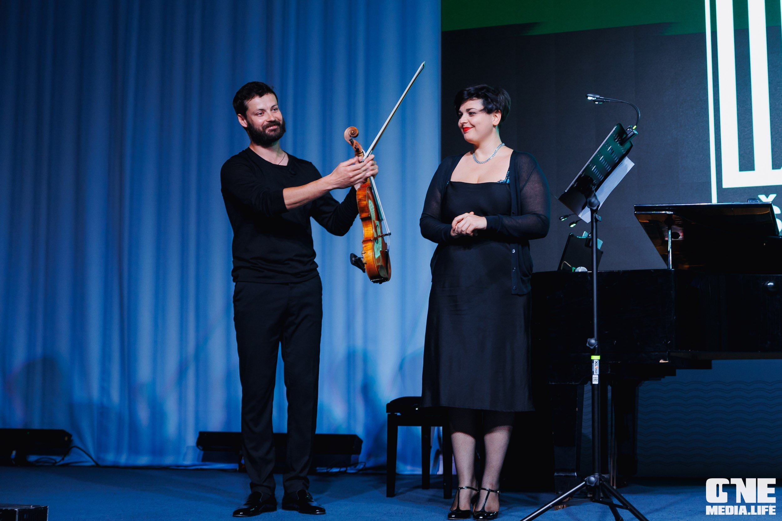 Фоторепортаж из Янтарь Холла. One Media Life: фоторепортажи, фотоотчеты с мероприятий и заведений