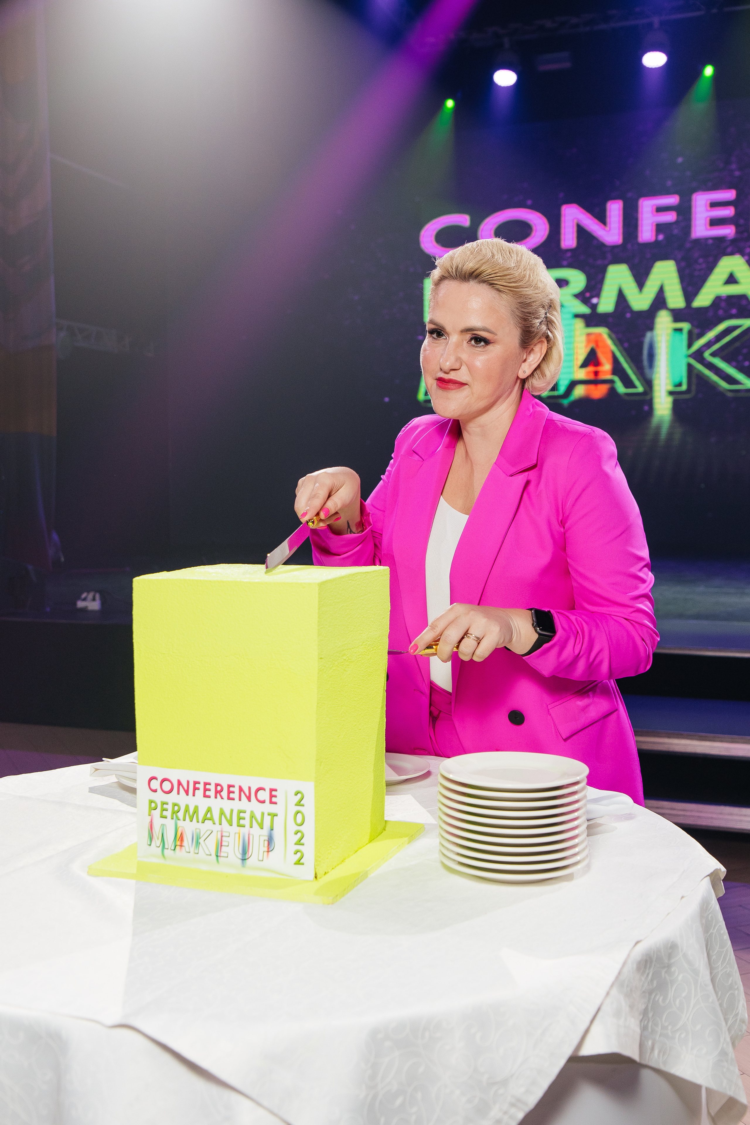 Conference Permanent Makeup. Фотограф Денис Лесковский (Тюмень)