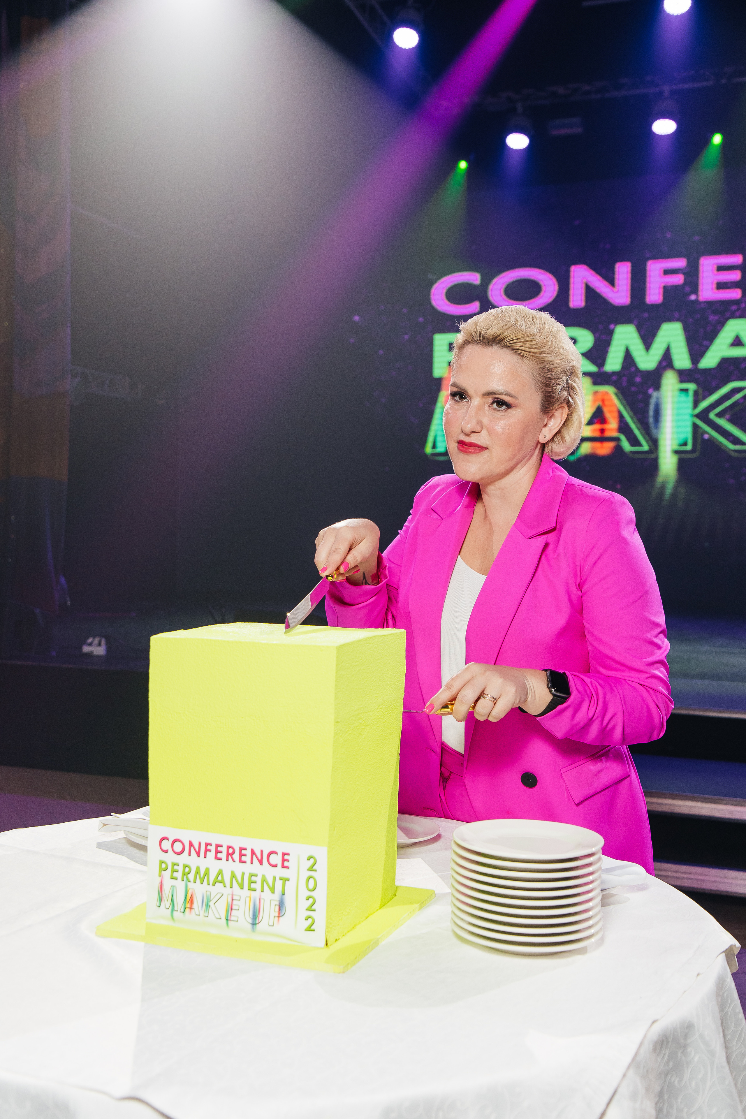 Conference Permanent Makeup. Фотограф Денис Лесковский (Тюмень)