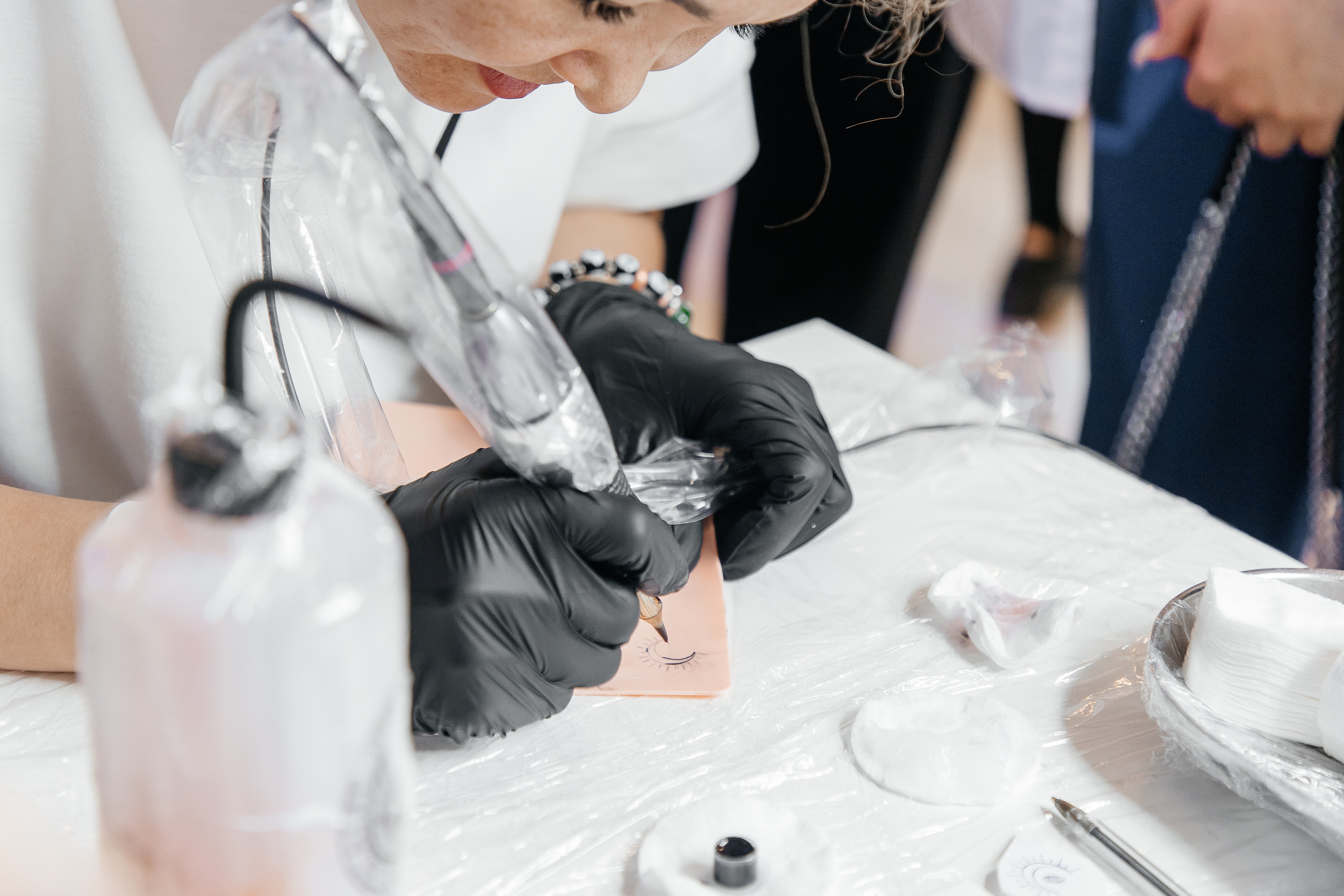 Conference Permanent Makeup. Фотограф Денис Лесковский (Тюмень)