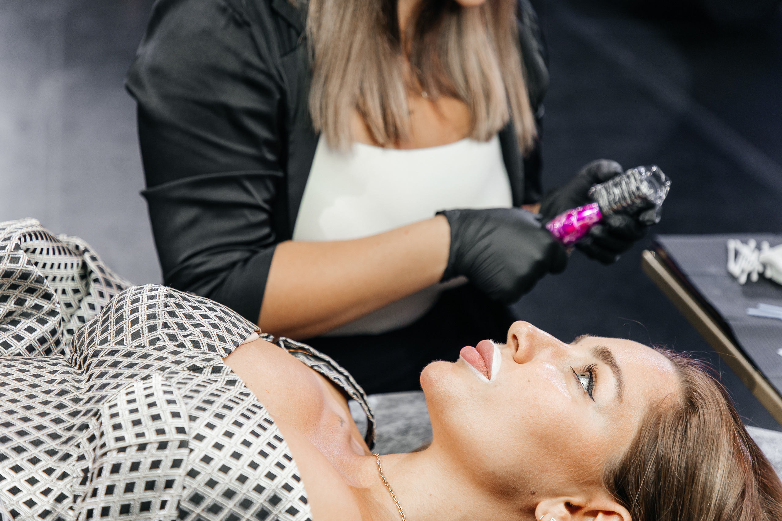 Conference Permanent Makeup. Фотограф Денис Лесковский (Тюмень)