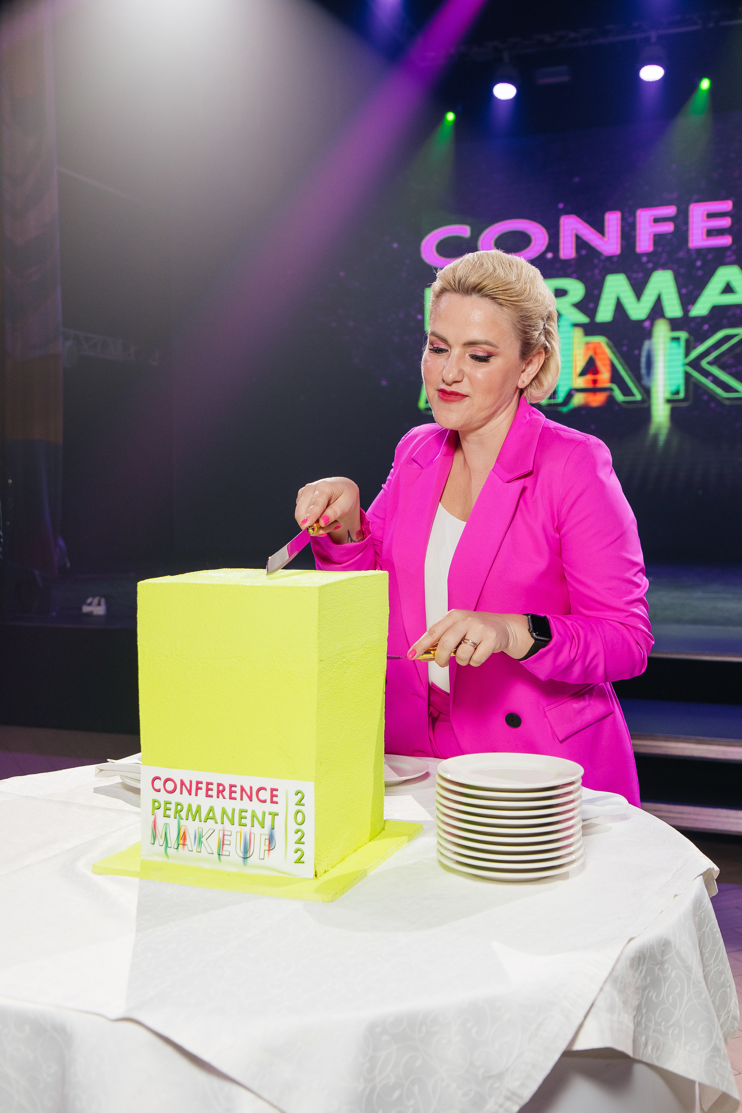 Conference Permanent Makeup. Фотограф Денис Лесковский (Тюмень)