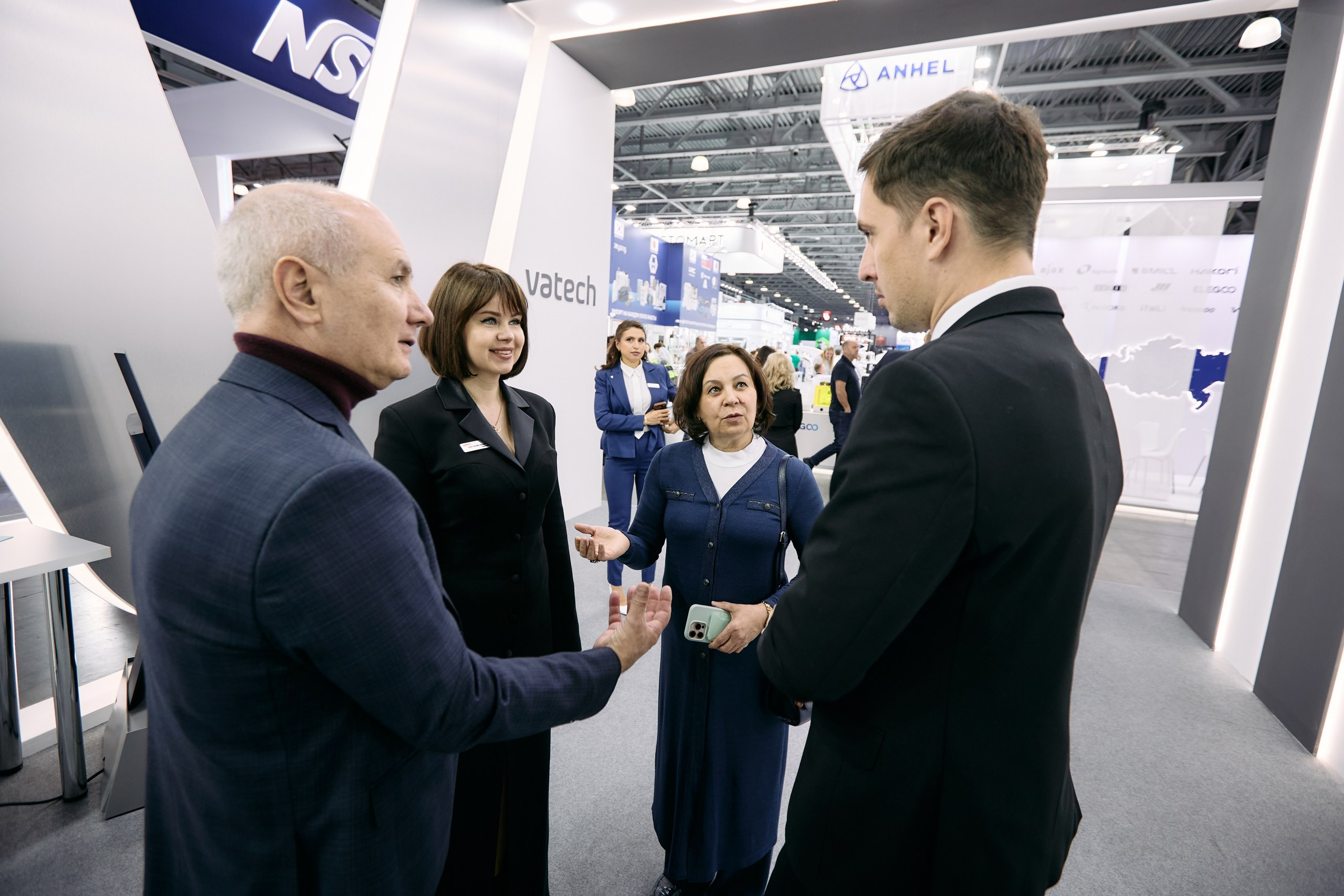 Дентал Салон 2026: Vatech. Свадебный и репортажный фотограф Дмитрий Кононенко