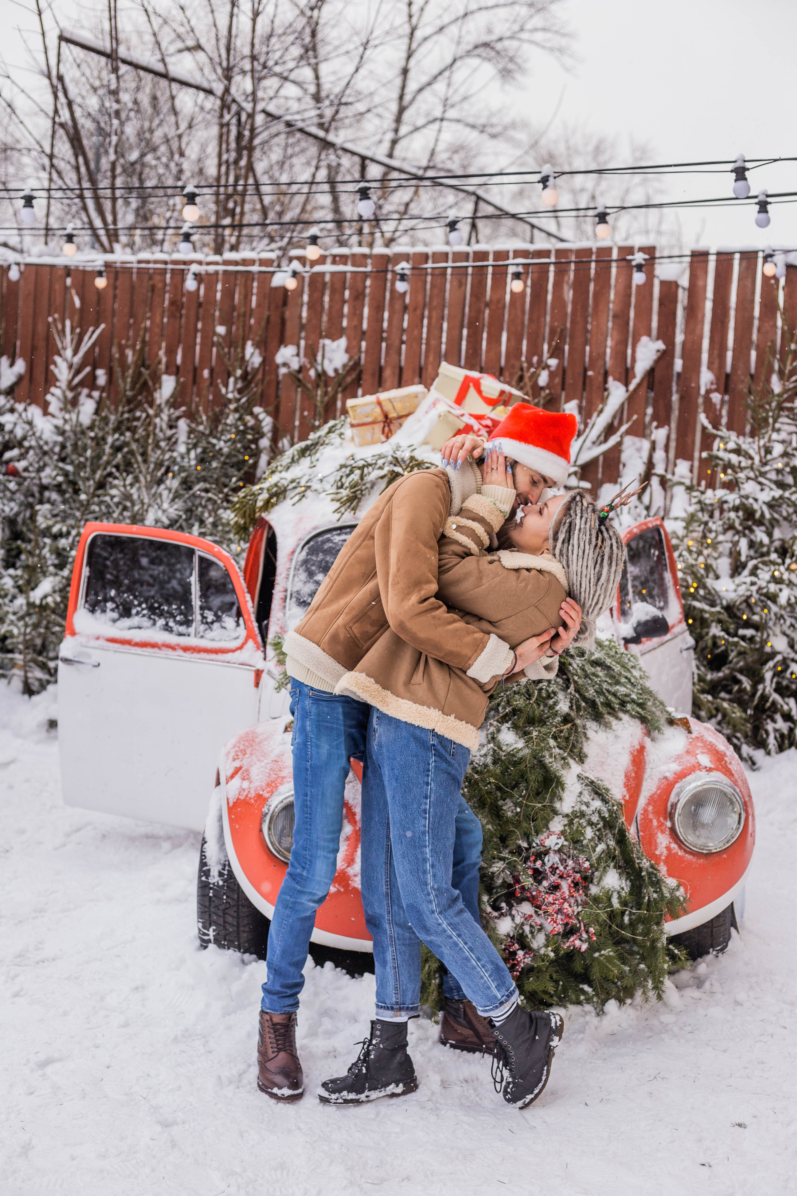 Саша и Максим. Retro car. Свадебный фотограф Ян Хведчин