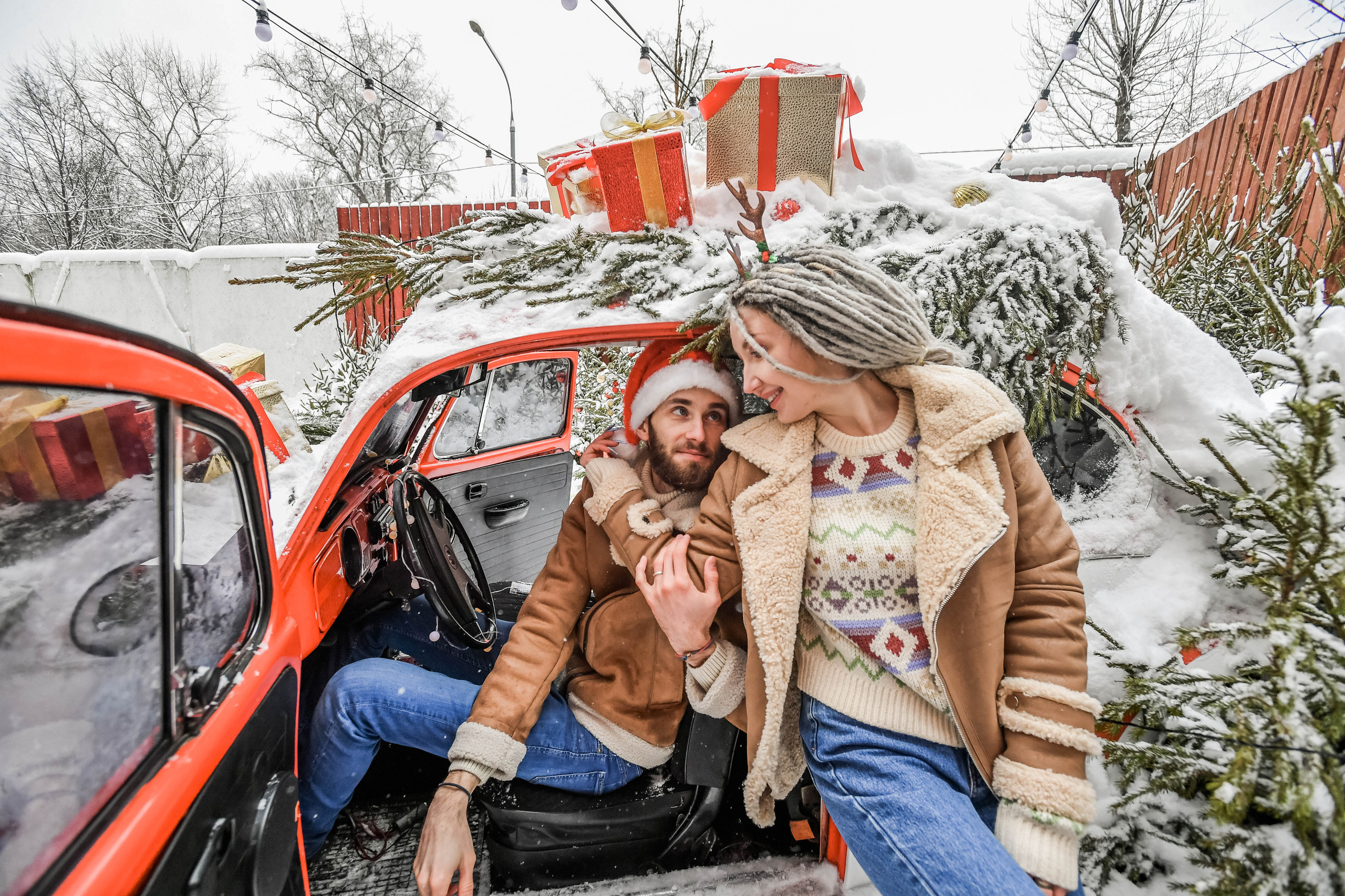 Саша и Максим. Retro car. Свадебный фотограф Ян Хведчин