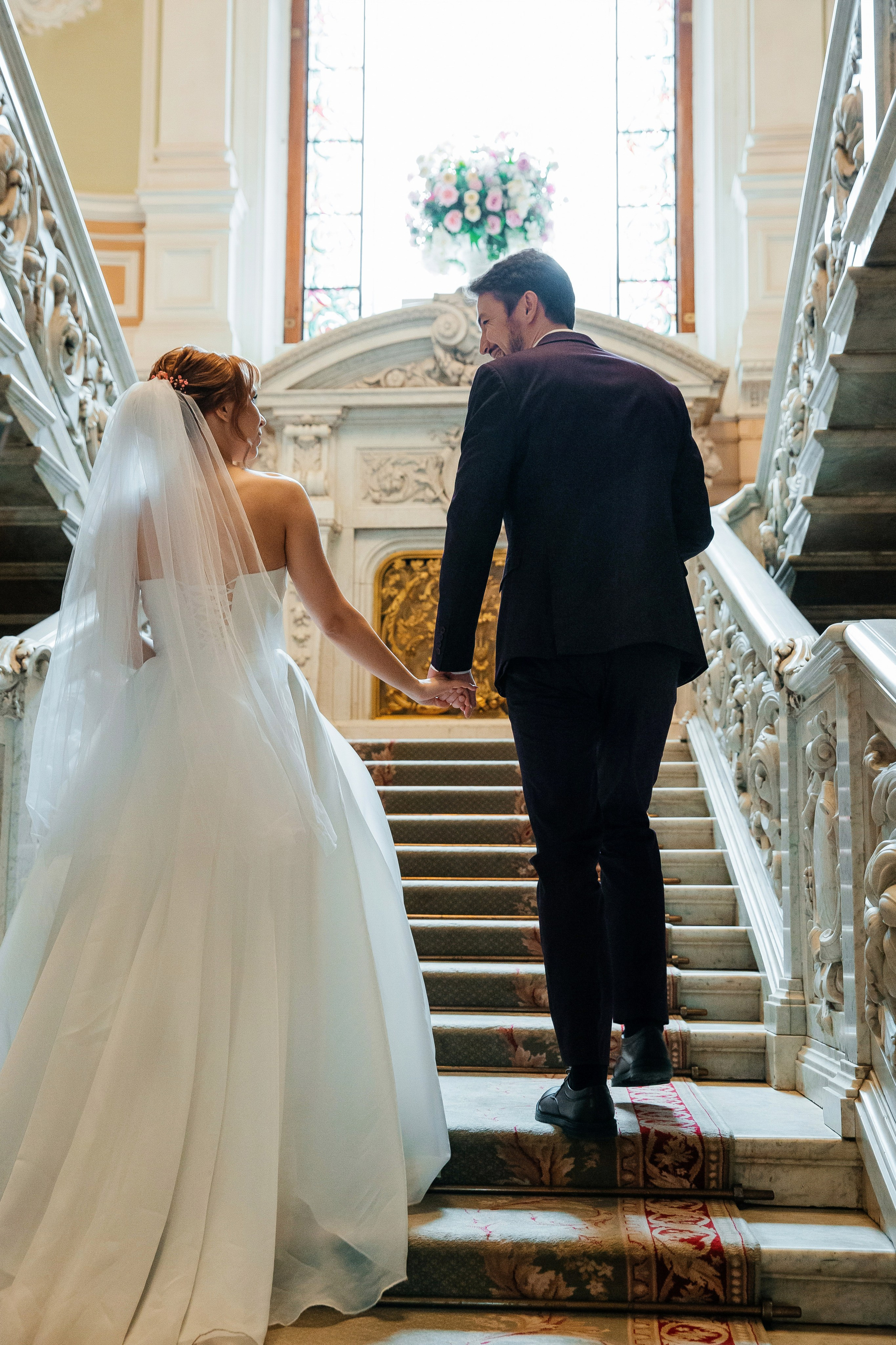 Первый ЗАГС и Фотосессия на Витебском в апреле. Свадебный фотограф в Санкт-Петербурге Вика Стукачева