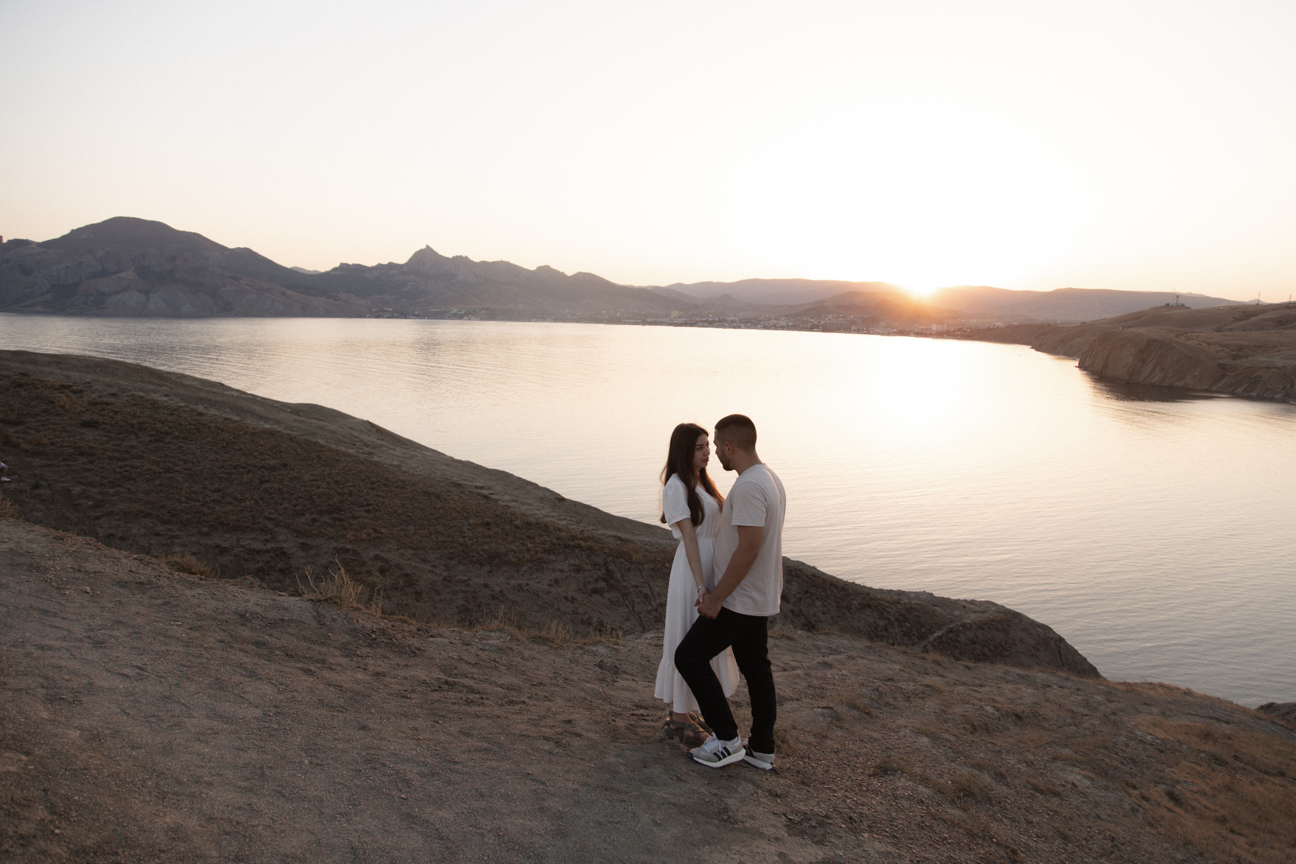 Мыс. Хамелеон (Коктебель). Свадебный фотограф в Симферополе (Крым) Валерия Воловидник