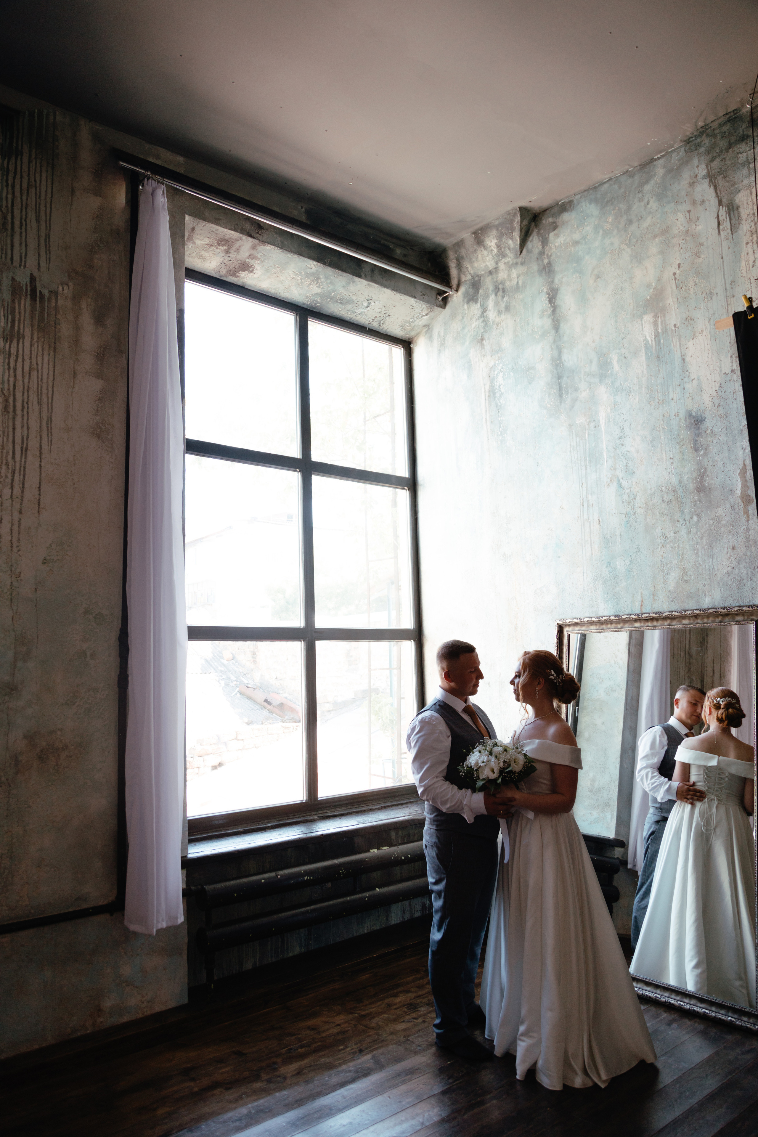 Павел и Юлия. Свадебный фотограф в Симферополе (Крым) Валерия Воловидник