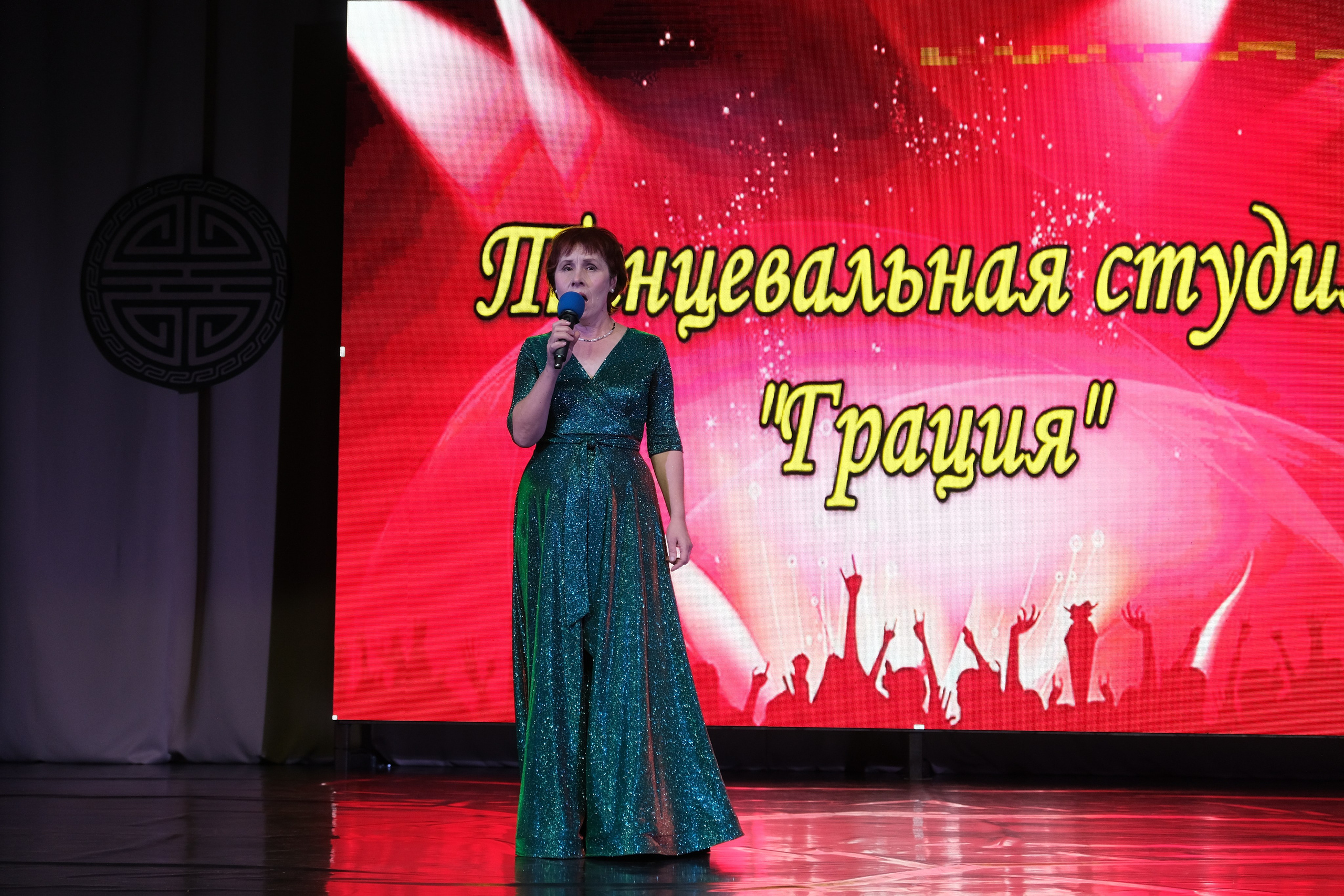 Концерт танцевальной студии «Грация». Сэсэг — дочь степи | семейный фотограф