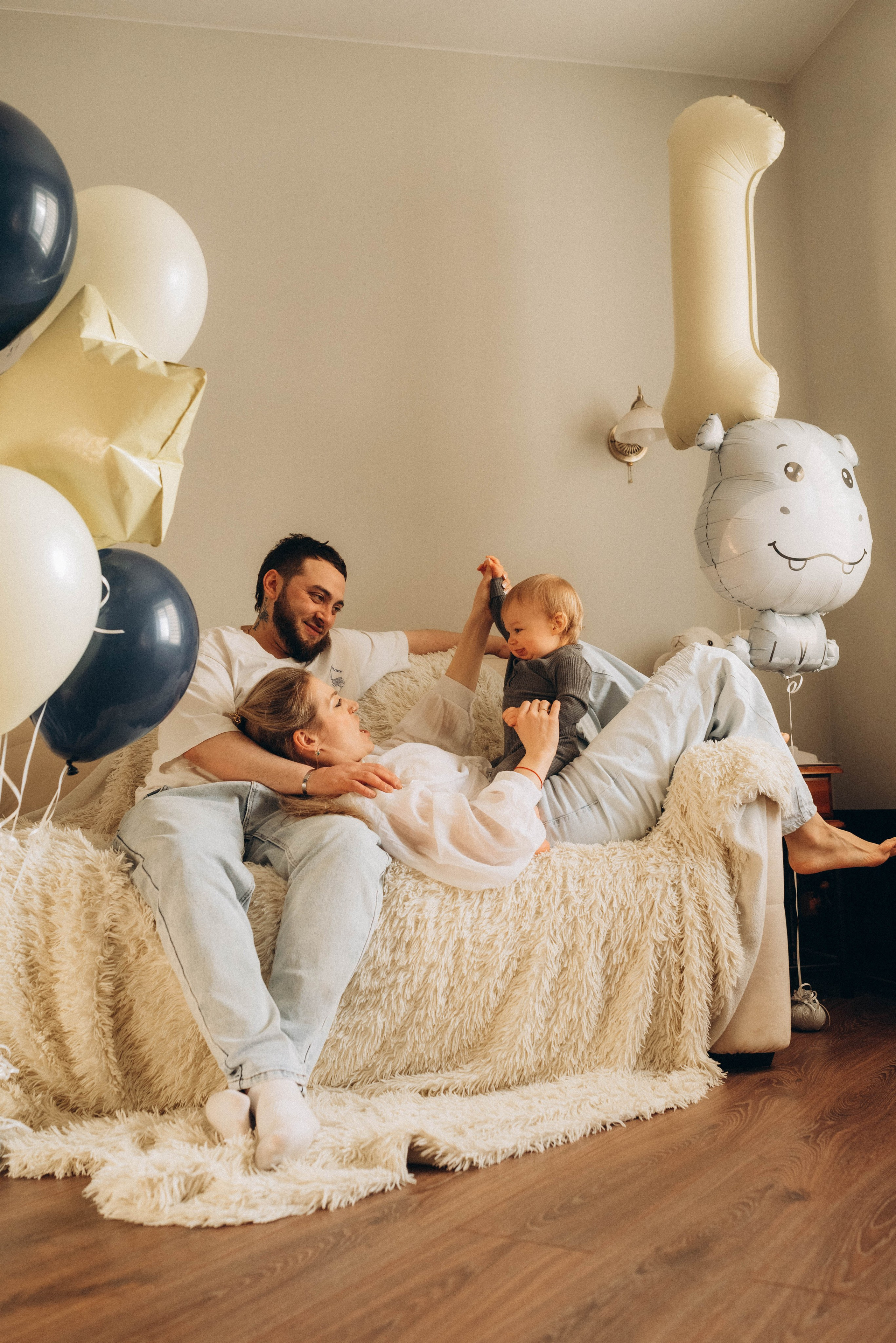 Домашняя фотосессия ко дню рождения малыша. Семейный фотограф в Железнодорожном Масаева Елена