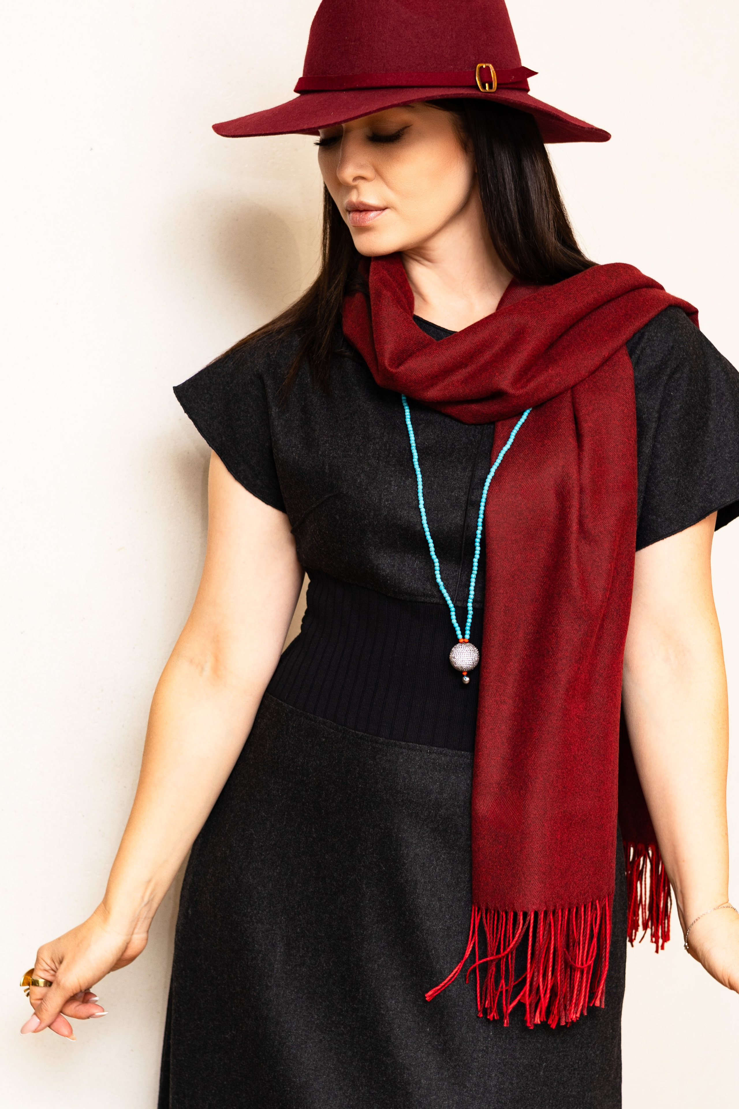 Портретная фотосессия в Алматы — индивидуальный портрет в студии. Фотограф Алматы