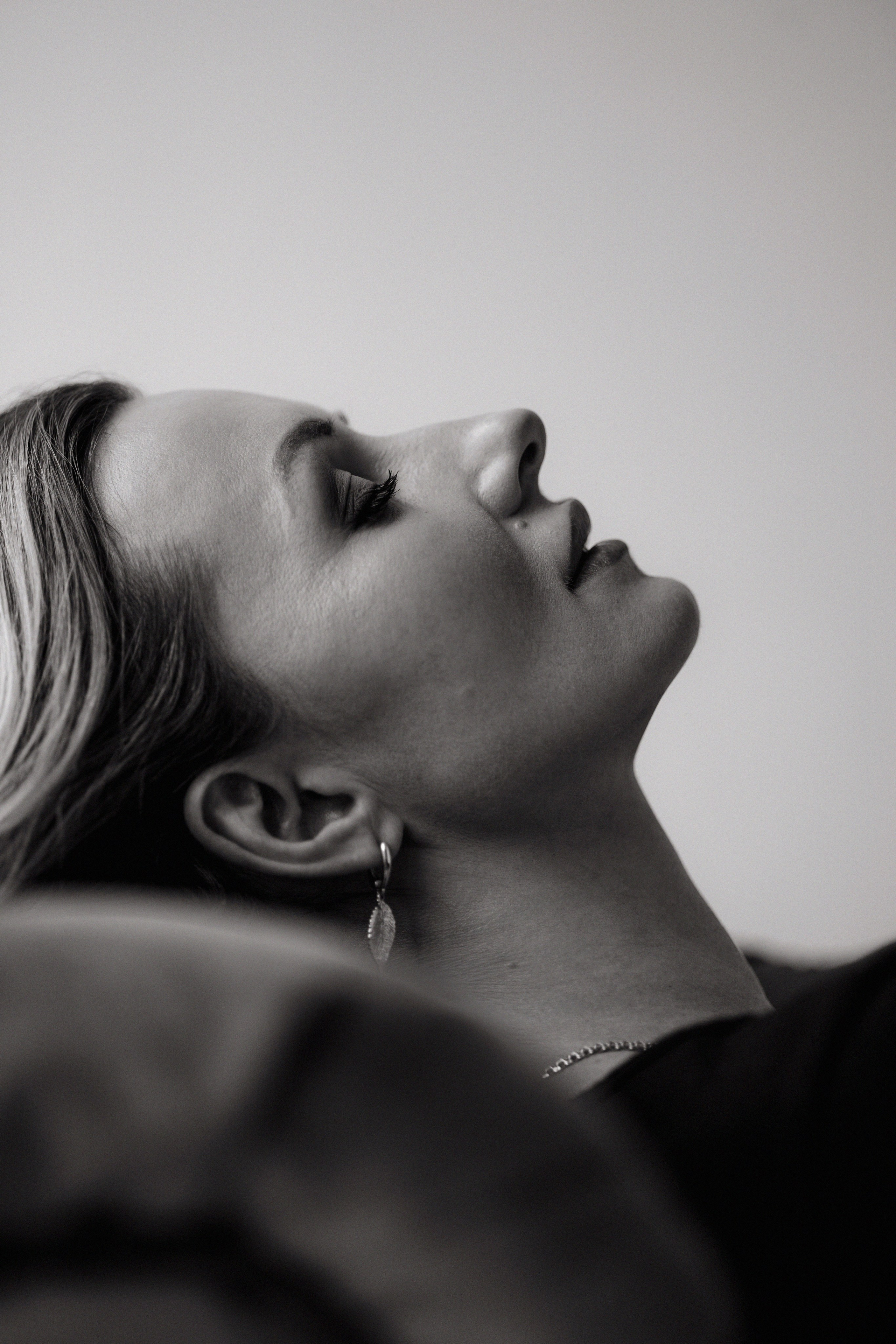 Ирина ч/б. Главная