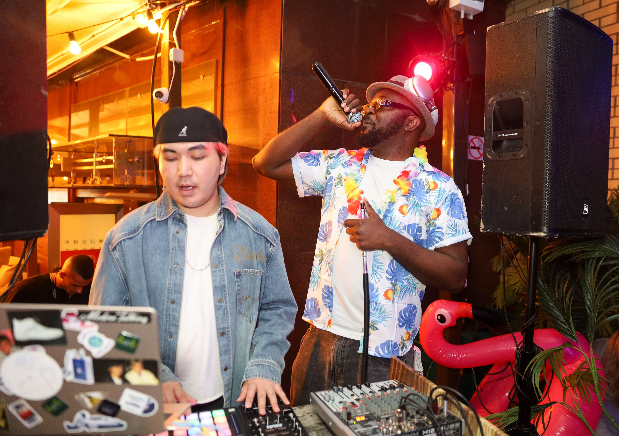 Вечеринки ALOHA BAR. Фотограф мероприятий Ирина Каширина