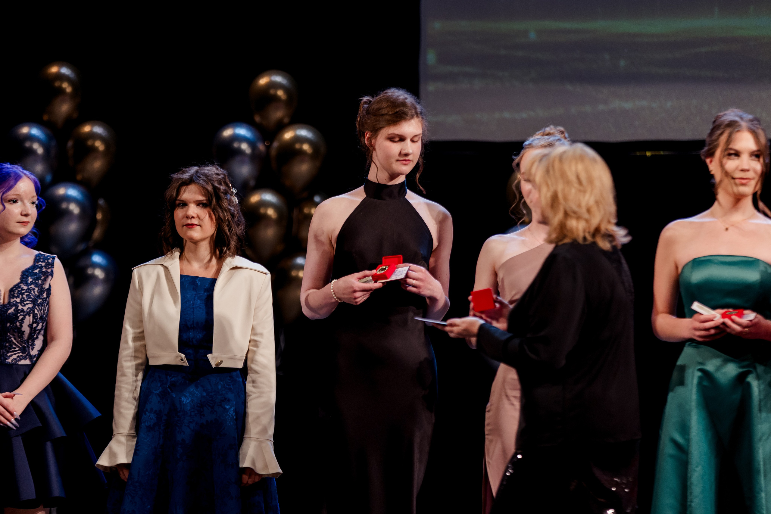 Выпускной 2025. Выпускные альбомы в Зеленограде и Москве