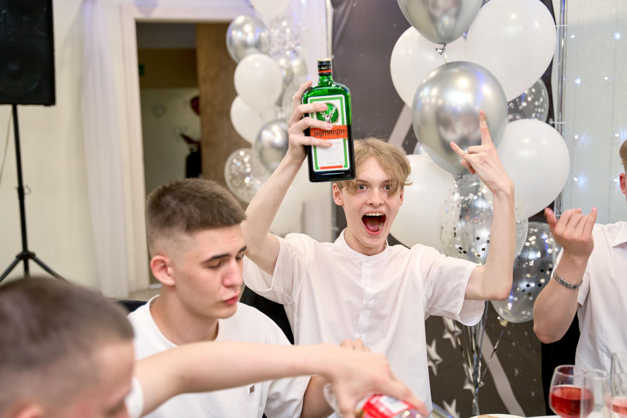 Выпускной. Выпускные фотокниги во Владивостоке Джуган Елена