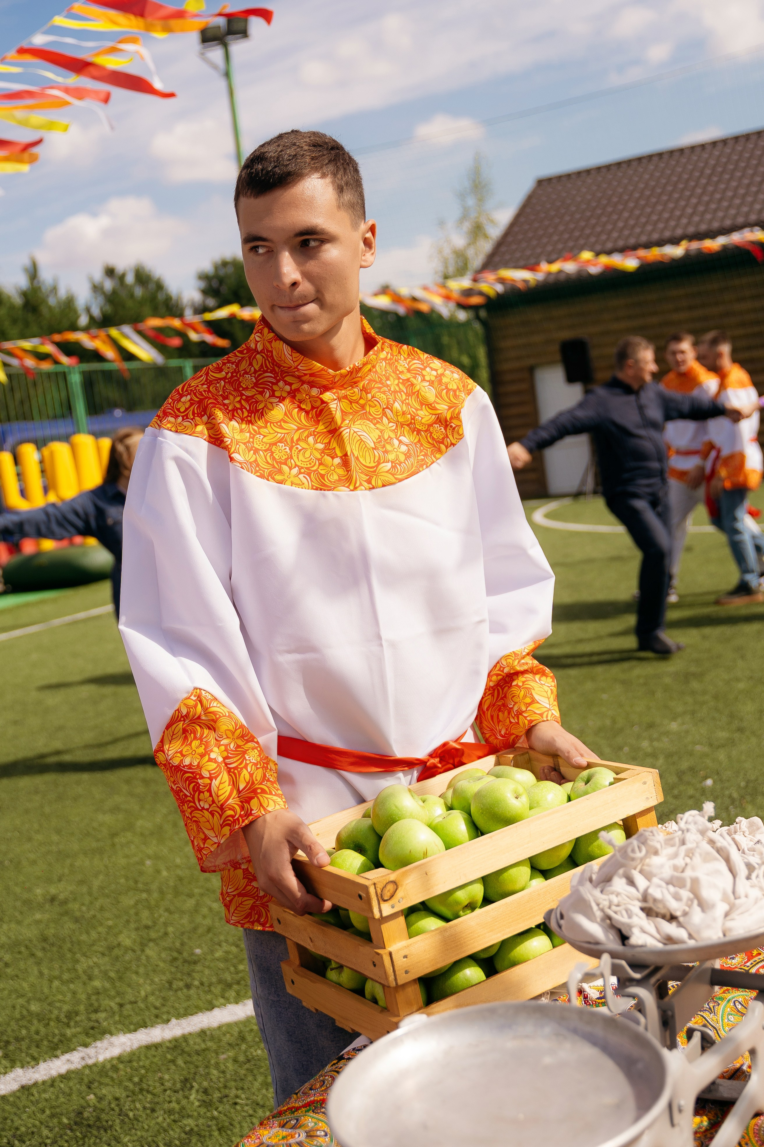 Тимбилдинг Plushe. Свадебный и семейный фотограф в Краснодаре Павел Мельников