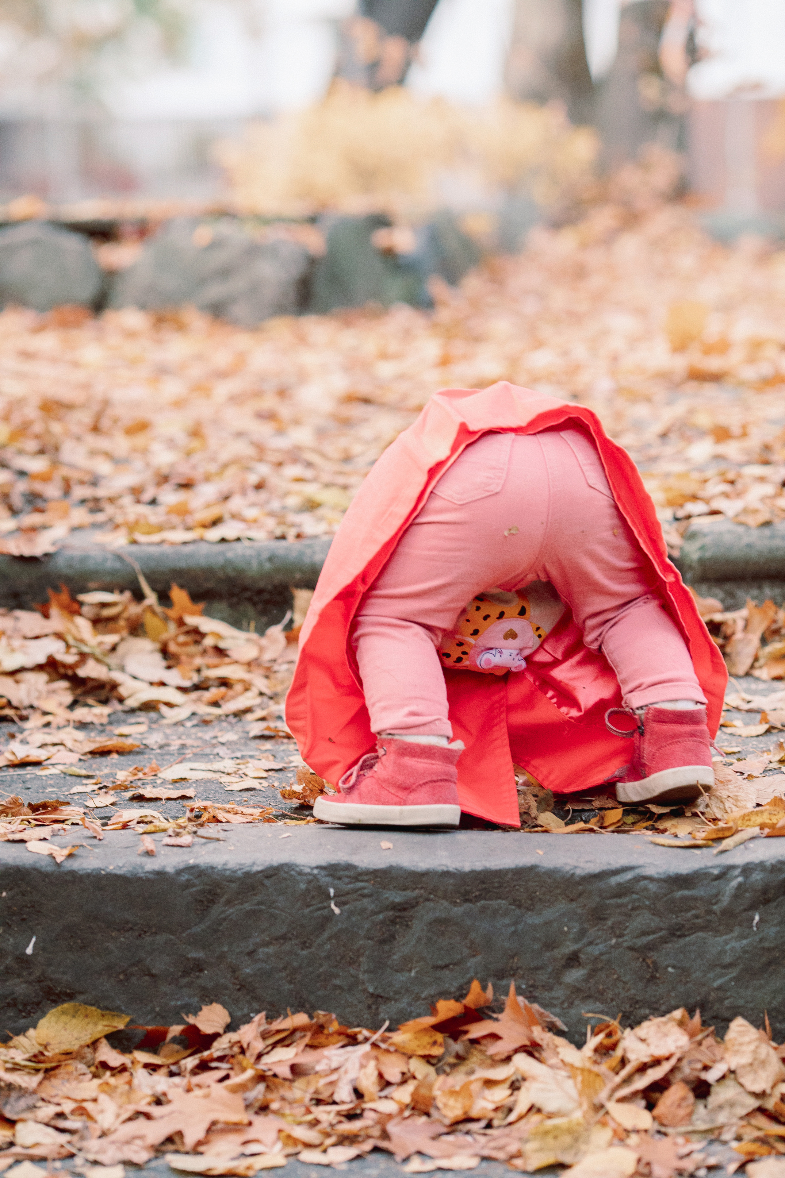 Детская фотосессия в осеннем парке. Фотограф во Владикавказе Юрий Геворгизов