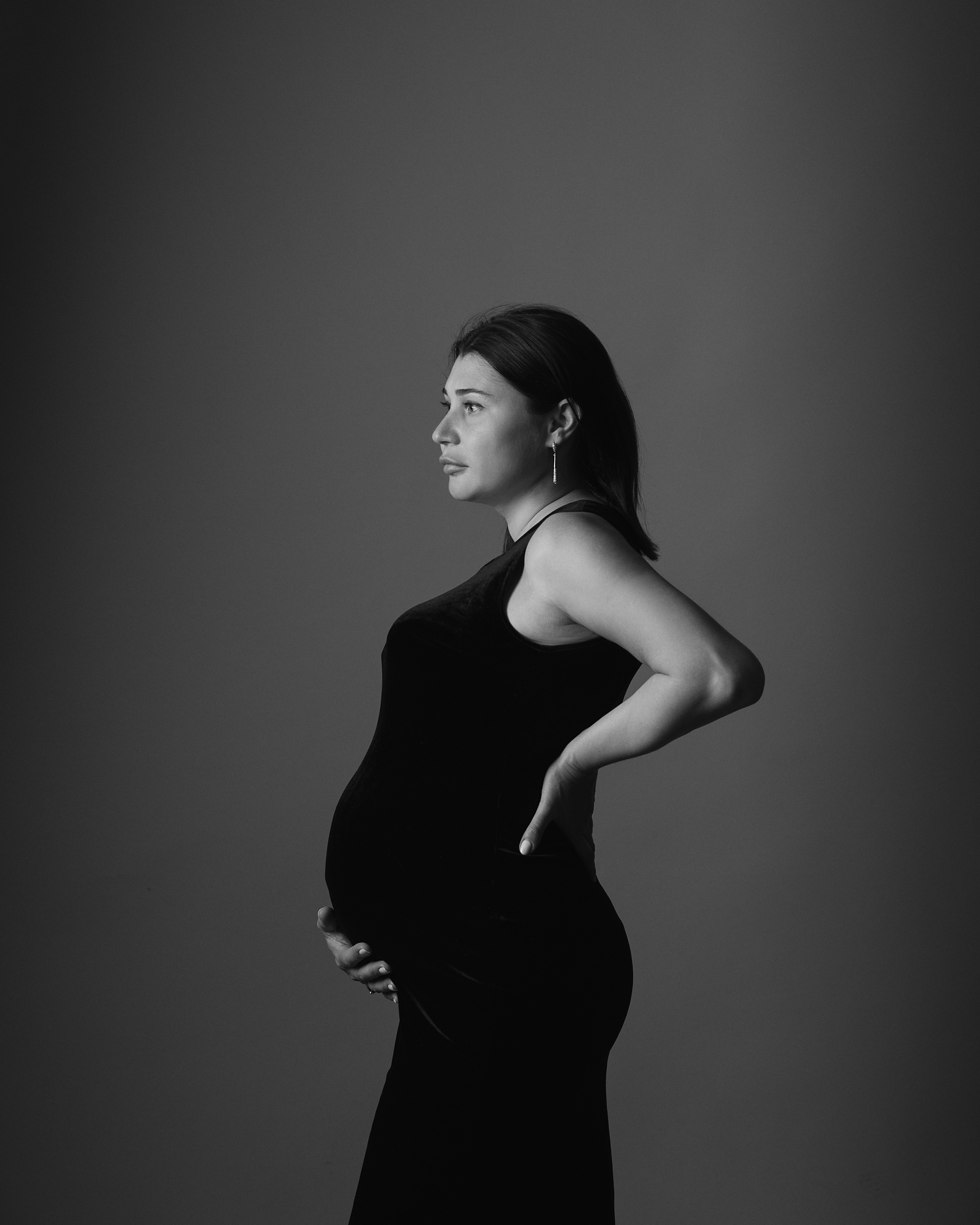 Студийная съемка беременности. Фотограф во Владикавказе Юрий Геворгизов