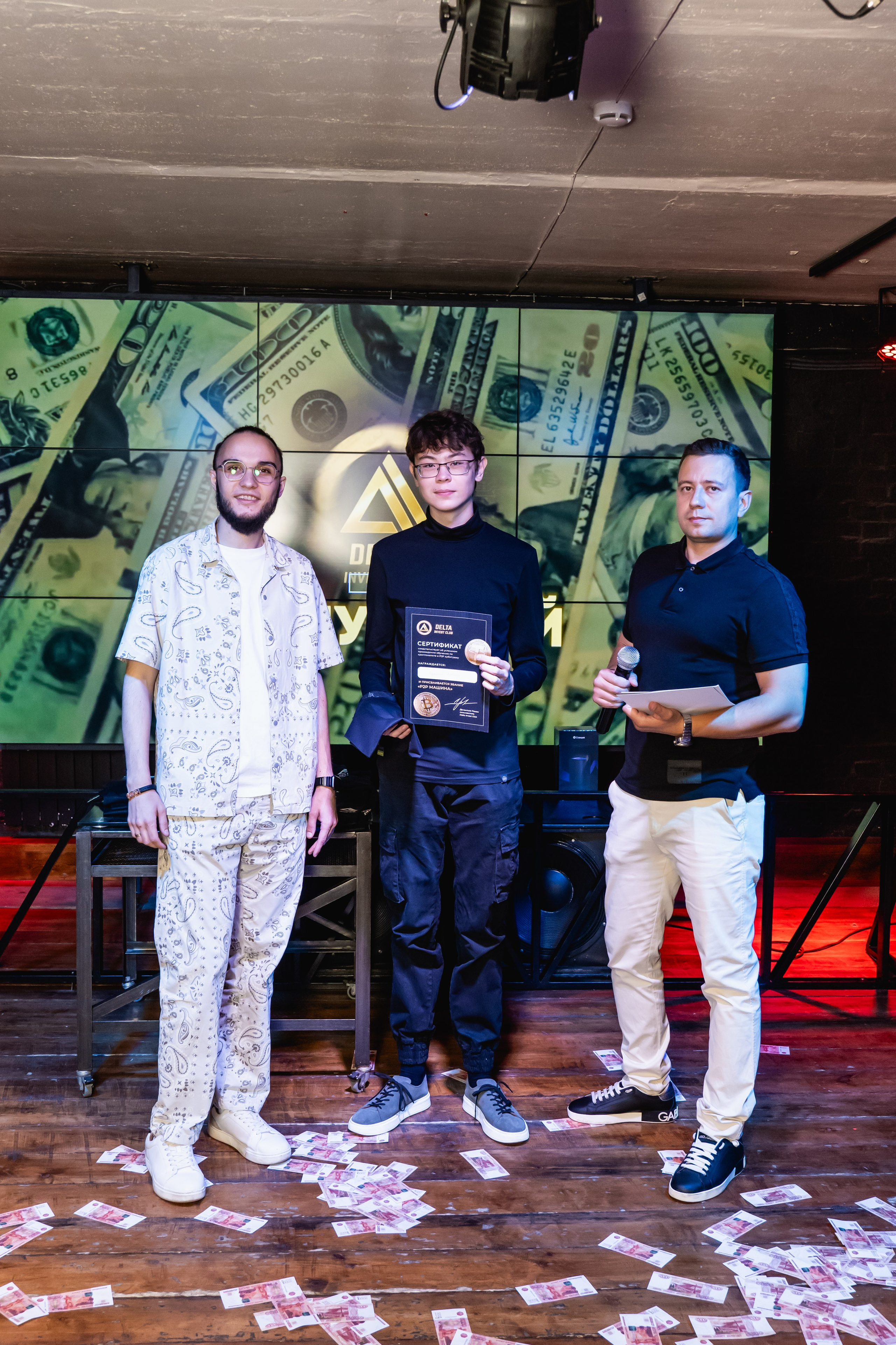 Выпускной Delta. Занимаюсь профессиональной фотографией и живу рядом с Байкалом. Работаю в разных жанрах