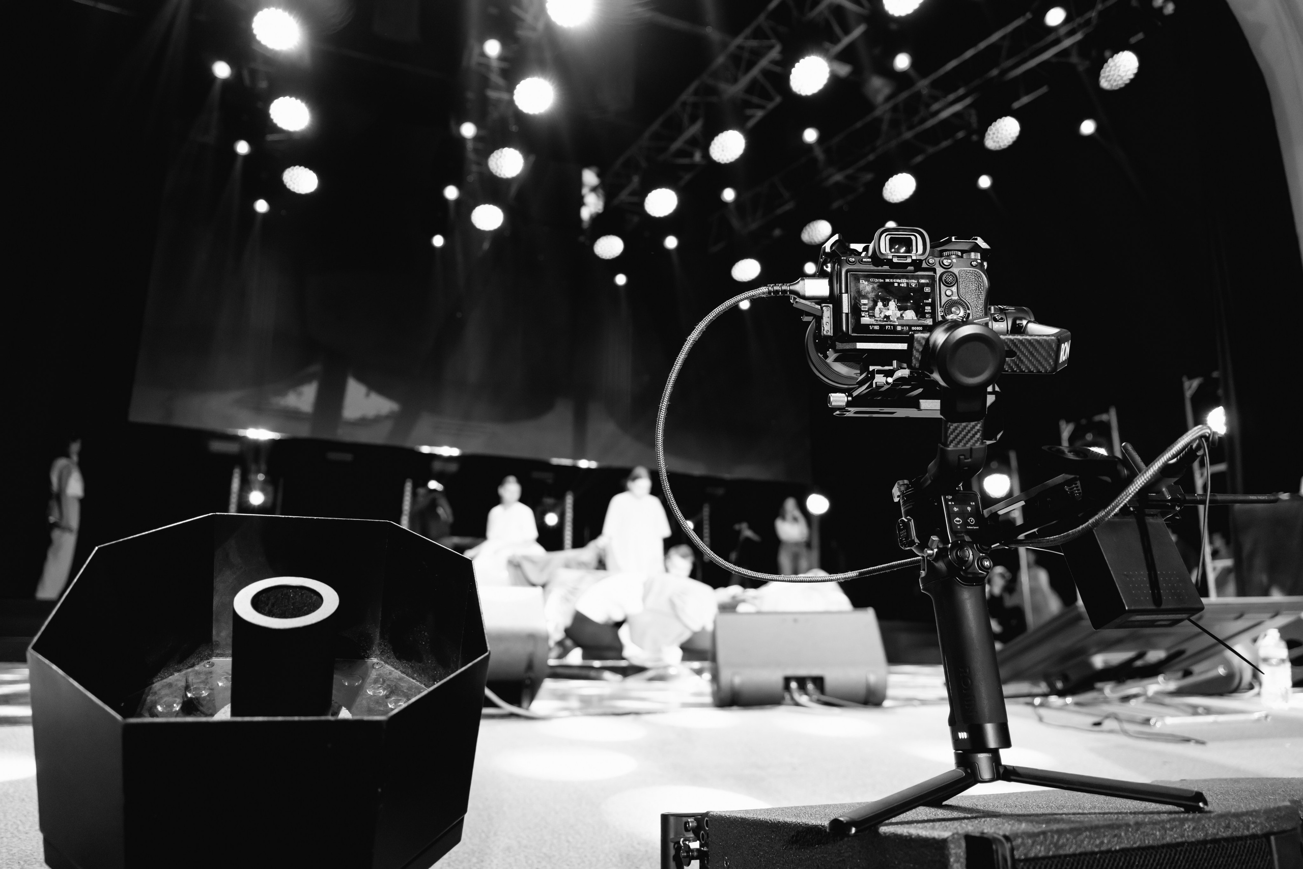 Backstage. Занимаюсь профессиональной фотографией и живу рядом с Байкалом. Работаю в разных жанрах