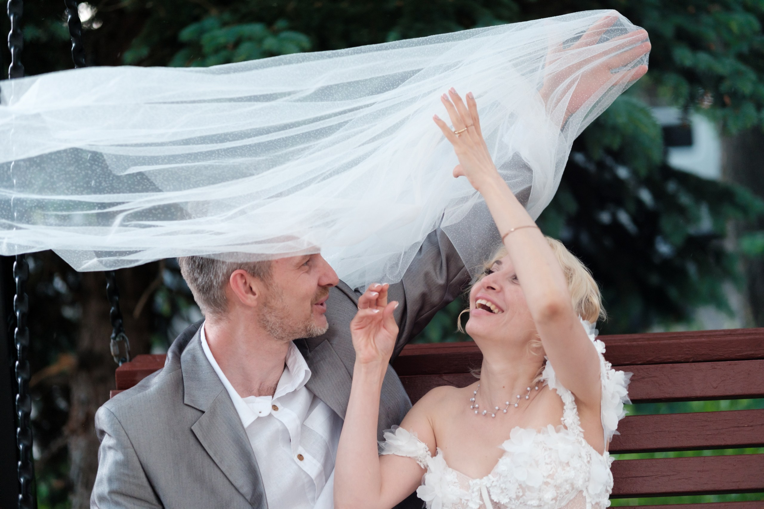 Свадебный фотограф, съемка свадеб, фотограф Зеленоград, свадебный фотограф Зеленоград, репортажный фотограф, съемка росписи, роспись, Зеленоградский ЗАГС, ЗАГС зеленограда, фата, счастливые моменты