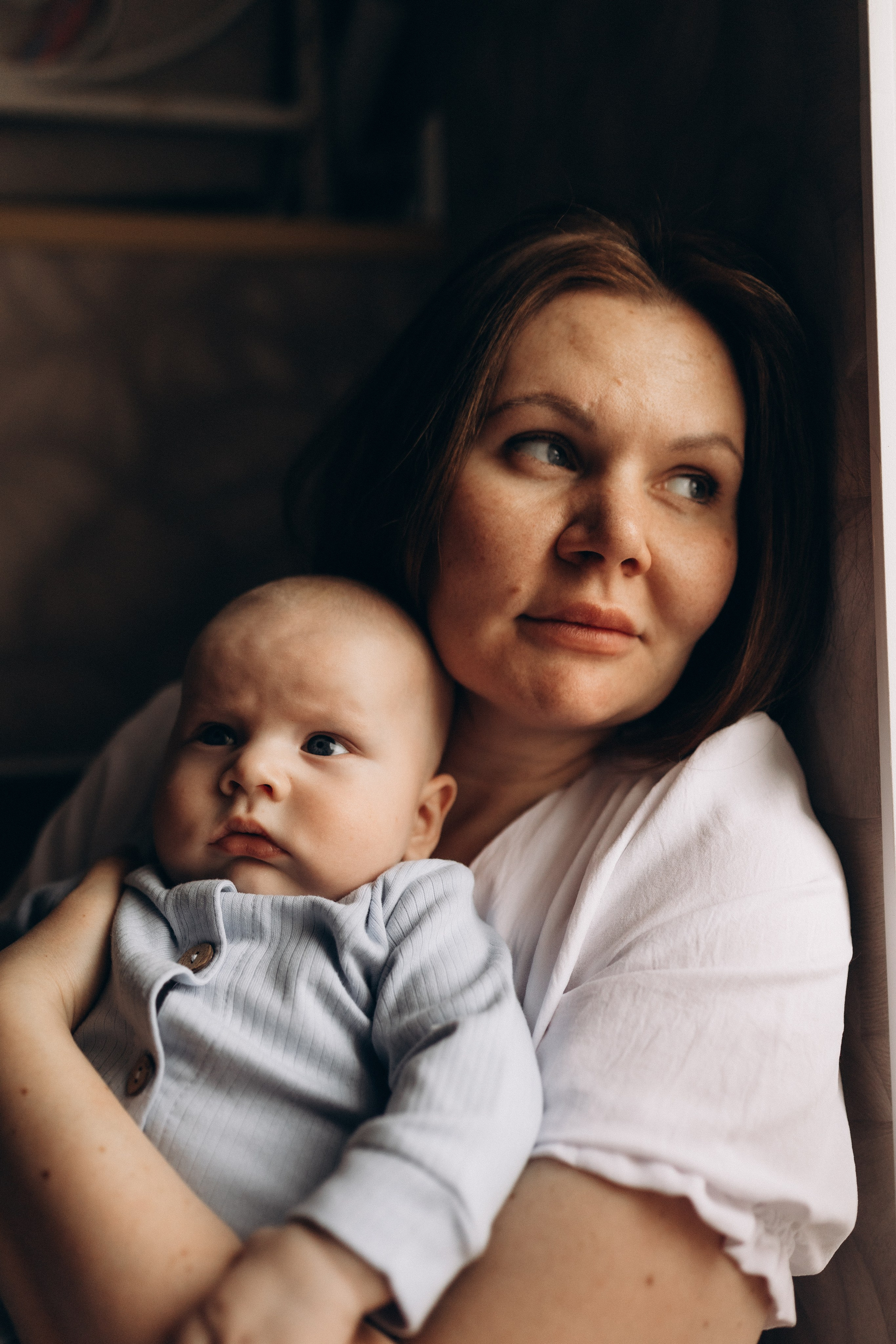 Александр Сергеевич с мамой и бабушкой 🤍. Фотограф Артем Бросов в Санкт-Петербурге и Дубае