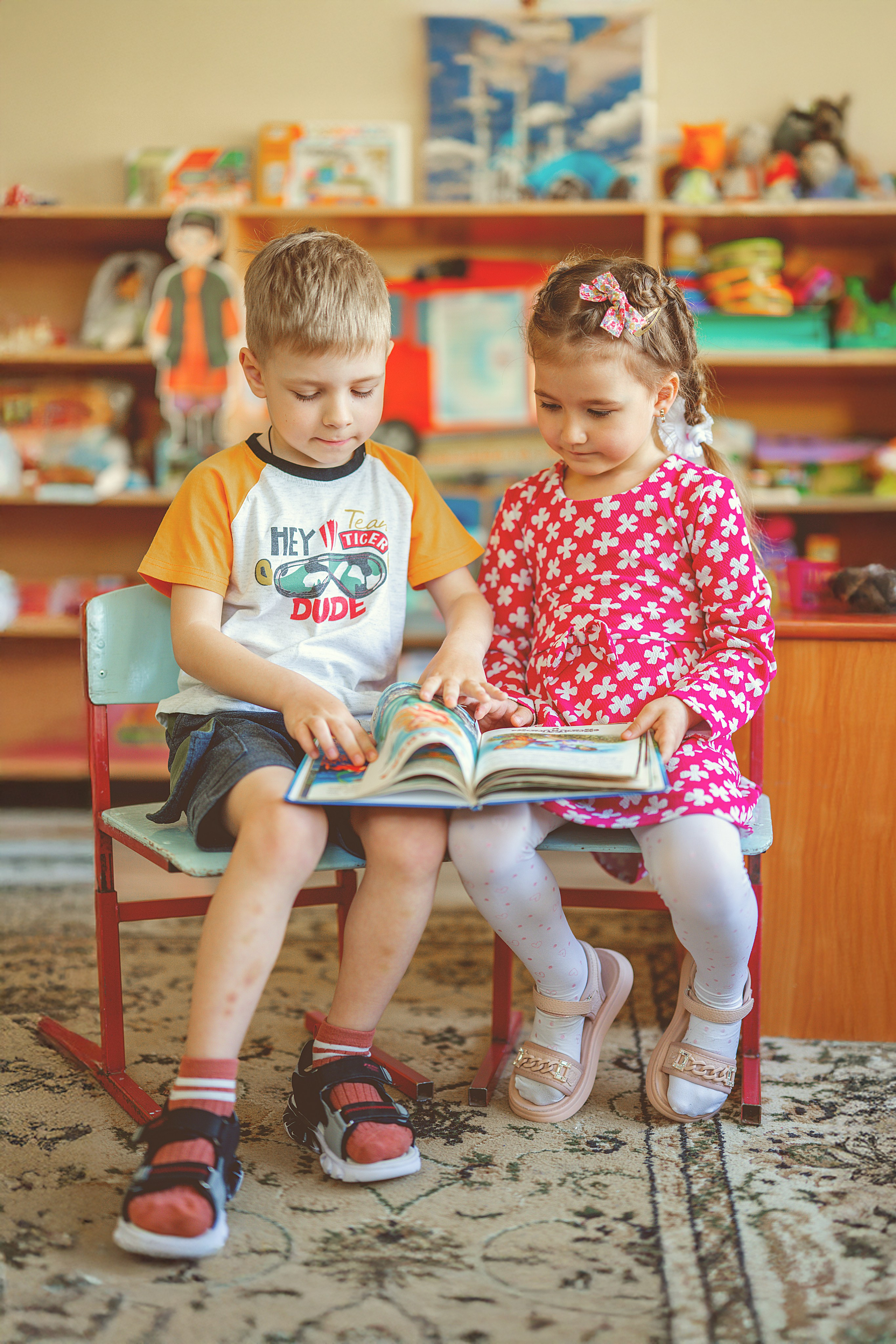 Современные выпускные альбомы. Мы делаем не просто альбомы, а стильные фотокниги