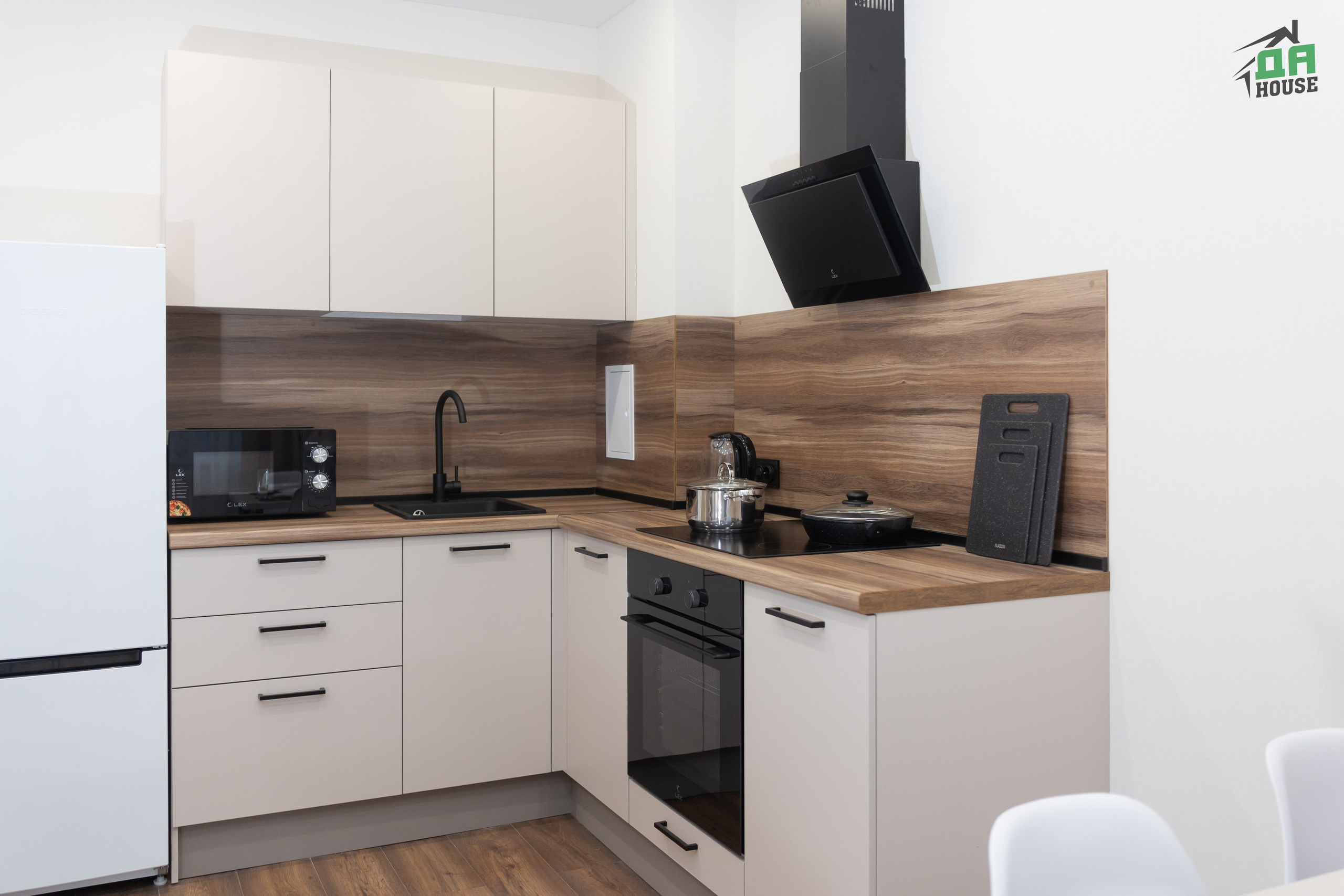 Компания Da House. Репортажный и портретный фотограф в Санктпетербурге. Видиосъемка мероприятий в Санкт-Петербурге