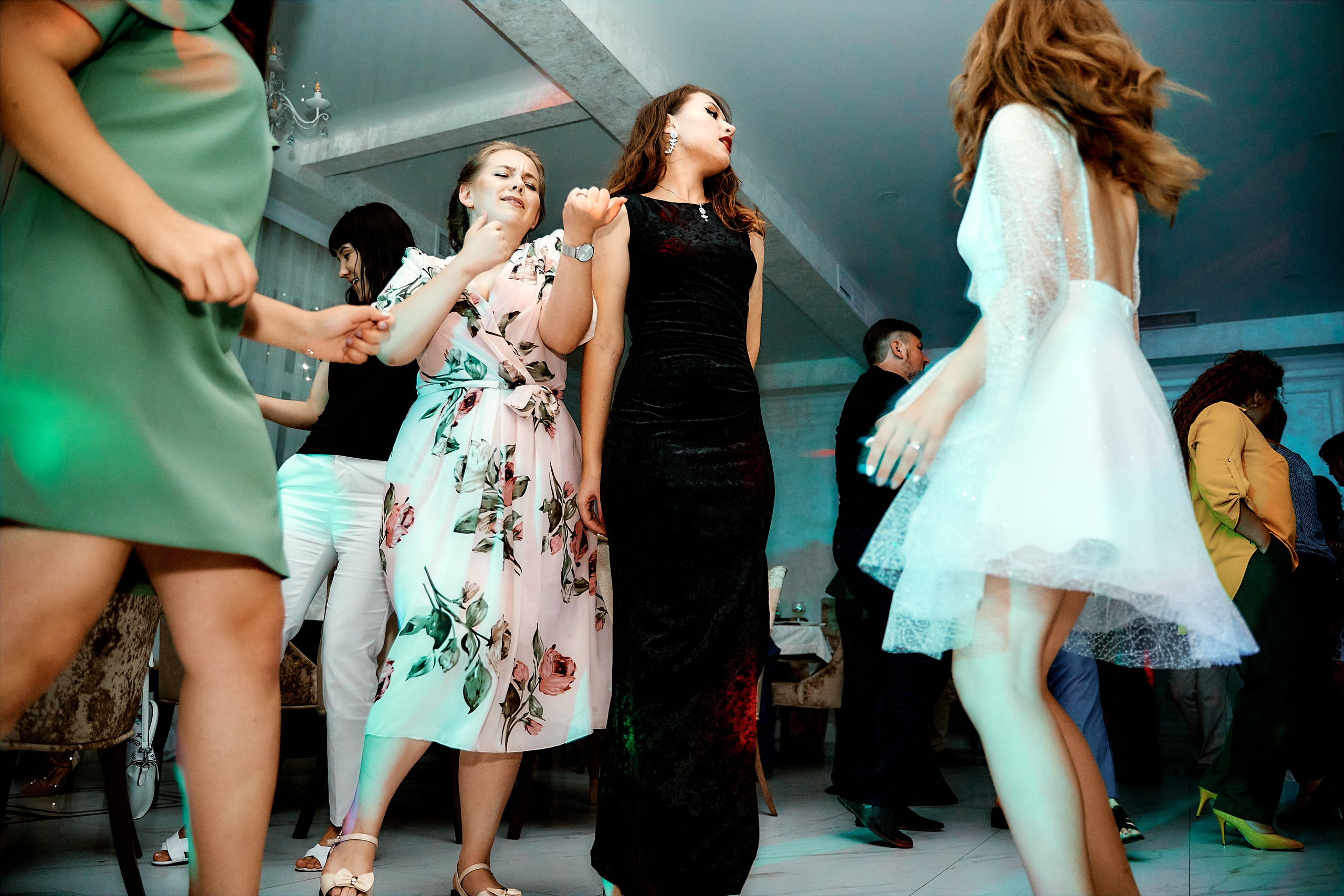 Фотосессия Выпускной. Последний звонок. Краснодар. Крым. Петр Ступень. Свадебное, семейное фото и видео. Москва. Краснодар