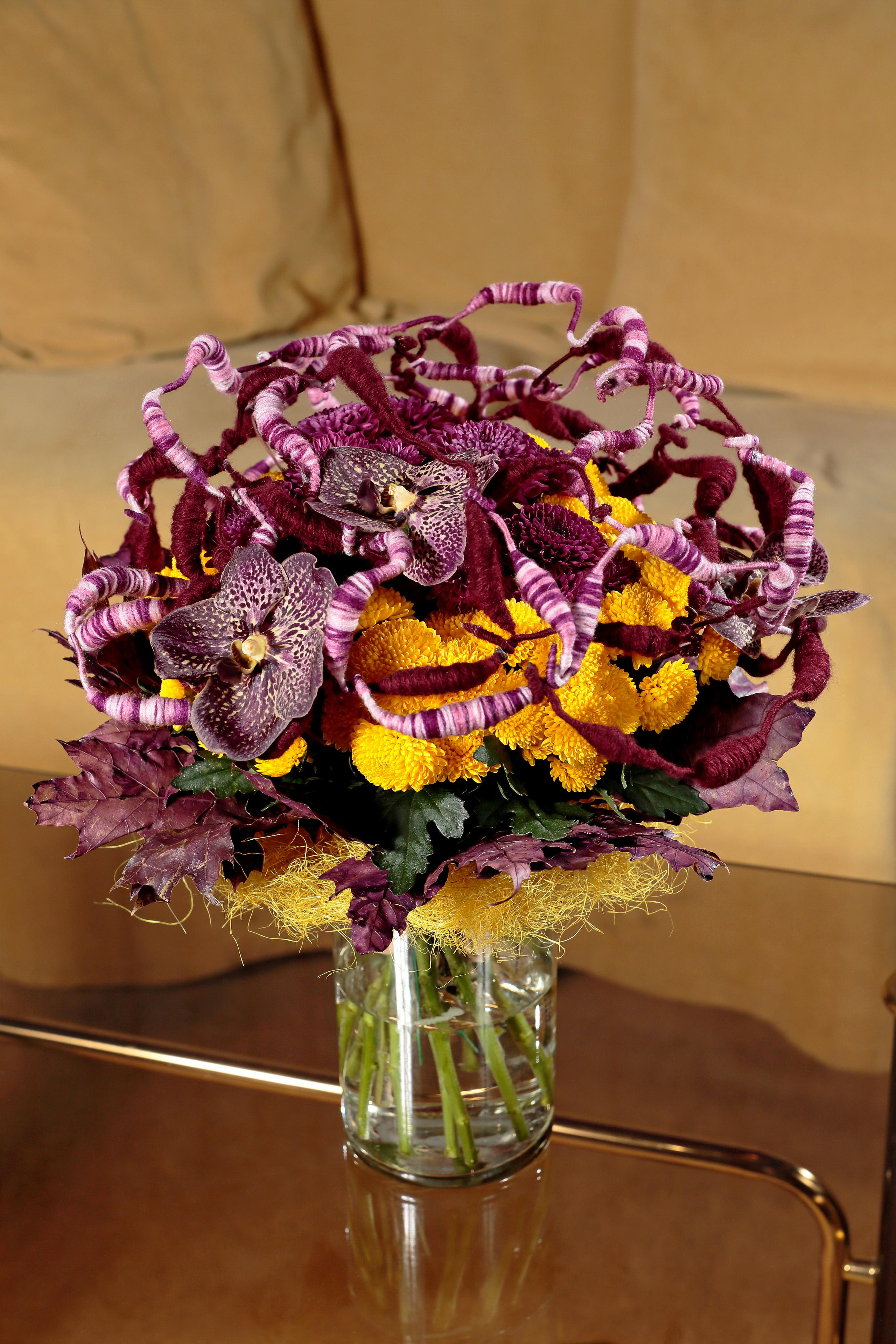 Съёмка для журнала "Идеи Вашего дома" и портала Flower Experience (креативный руководитель: Наташа Миронова), флорист: Павел Горбенко.