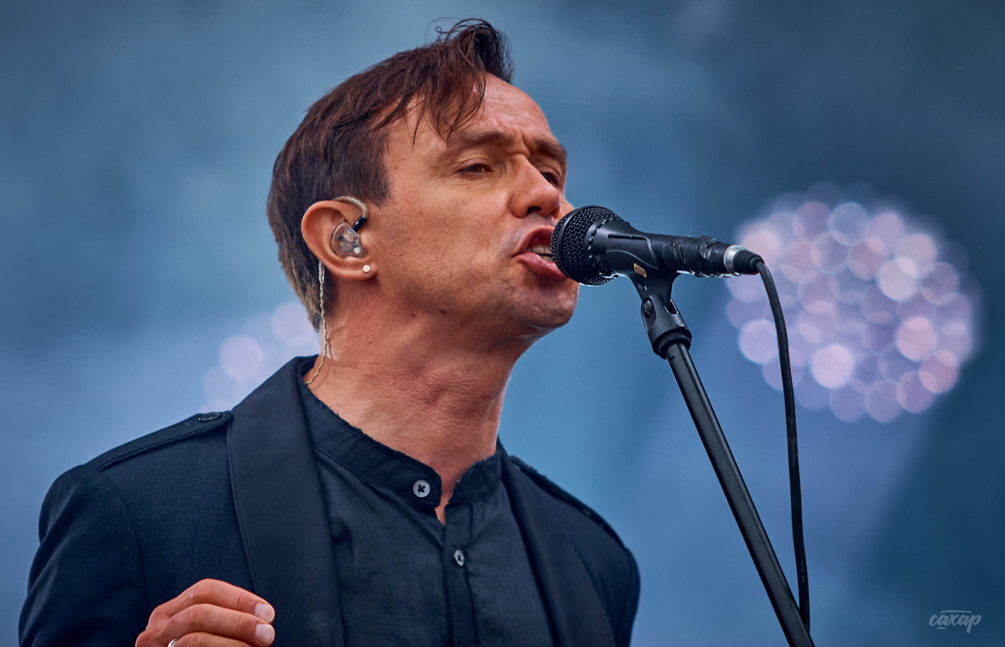 Дельфин, фото с концерта. Фотограф в Екатеринбурге Юра Сахар. Профессиональный фотограф в Екатеринбурге Юра Сахар