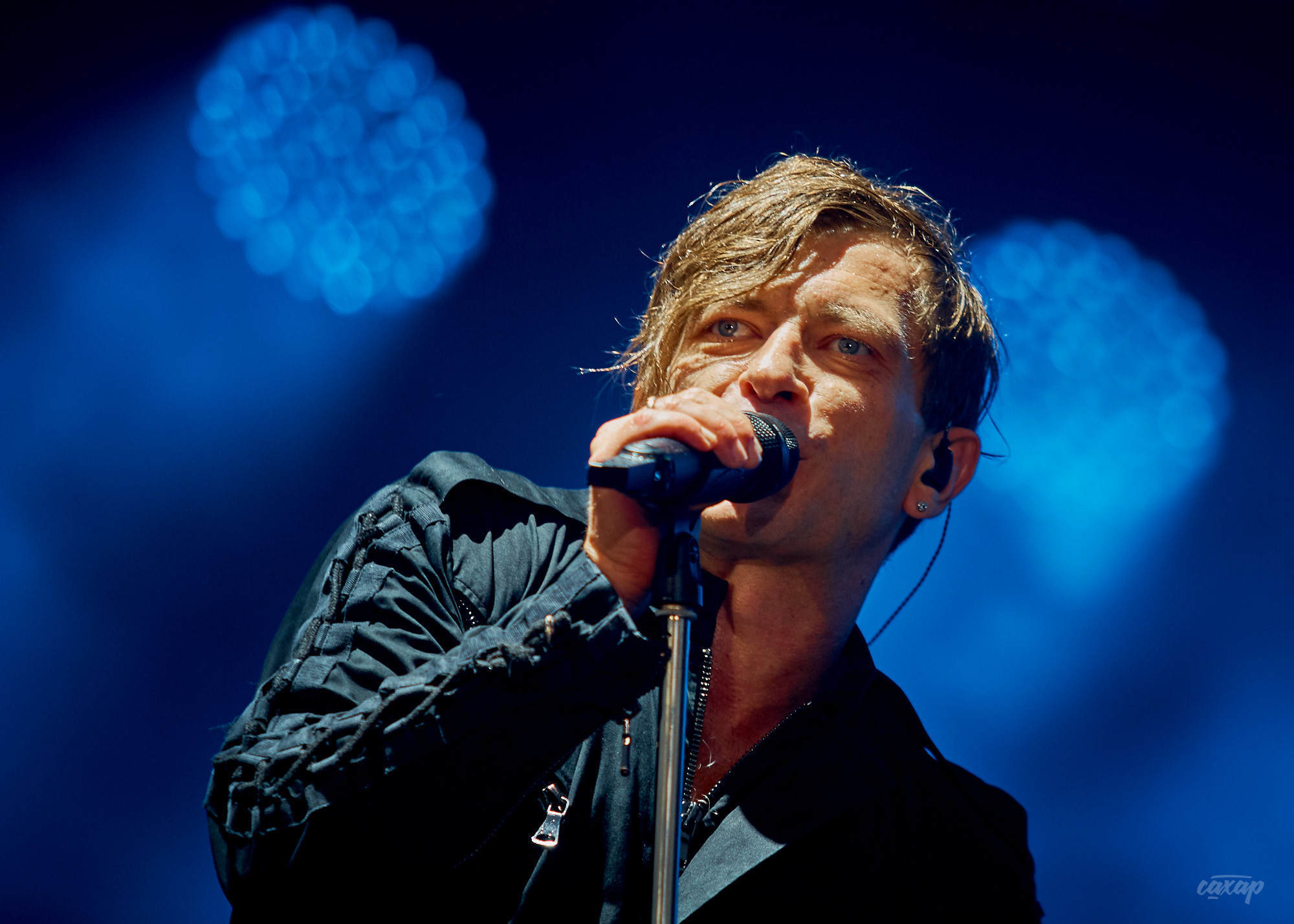 БИ-2, фото с концерта. Фотограф в Екатеринбурге Юра Сахар. Профессиональный фотограф в Екатеринбурге Юра Сахар