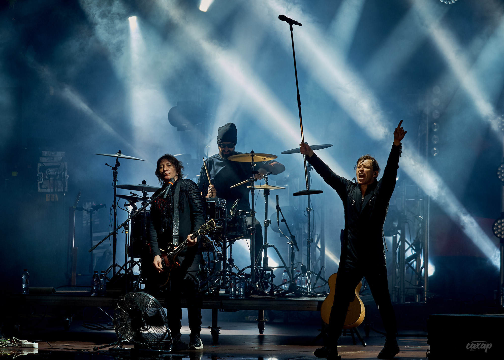 БИ-2, фото с концерта. Фотограф в Екатеринбурге Юра Сахар. Профессиональный фотограф в Екатеринбурге Юра Сахар