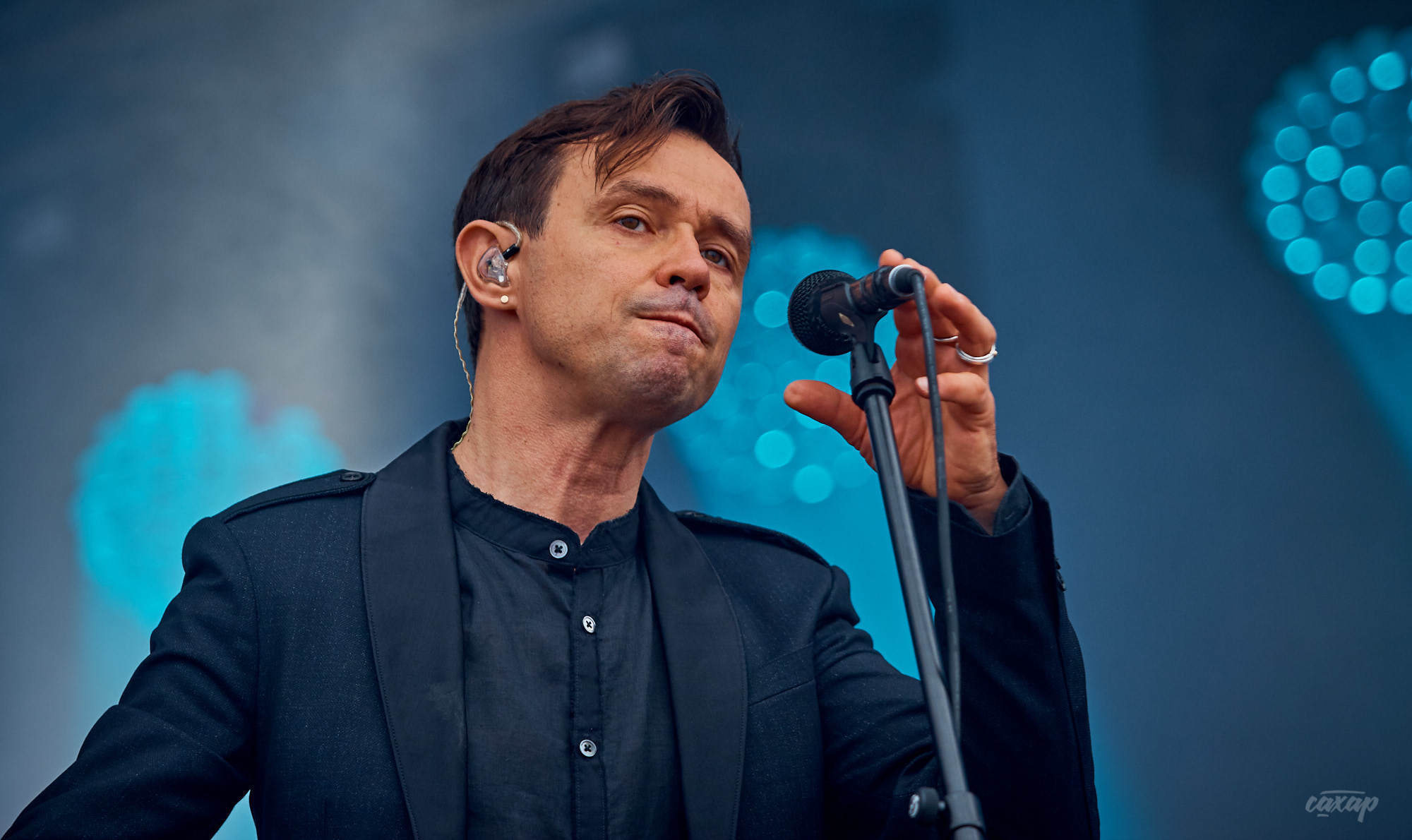 Дельфин, фото с концерта. Фотограф в Екатеринбурге Юра Сахар. Профессиональный фотограф в Екатеринбурге Юра Сахар