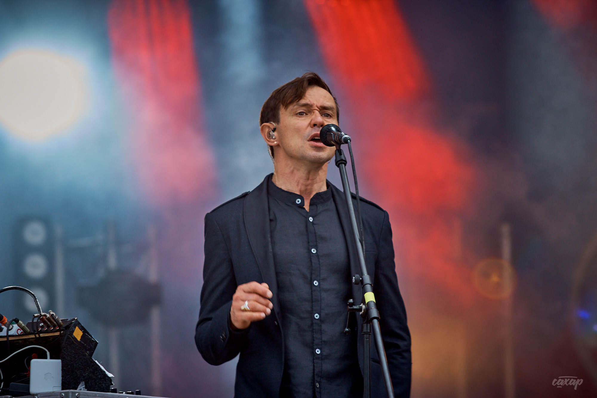 Дельфин, фото с концерта. Фотограф в Екатеринбурге Юра Сахар. Профессиональный фотограф в Екатеринбурге Юра Сахар