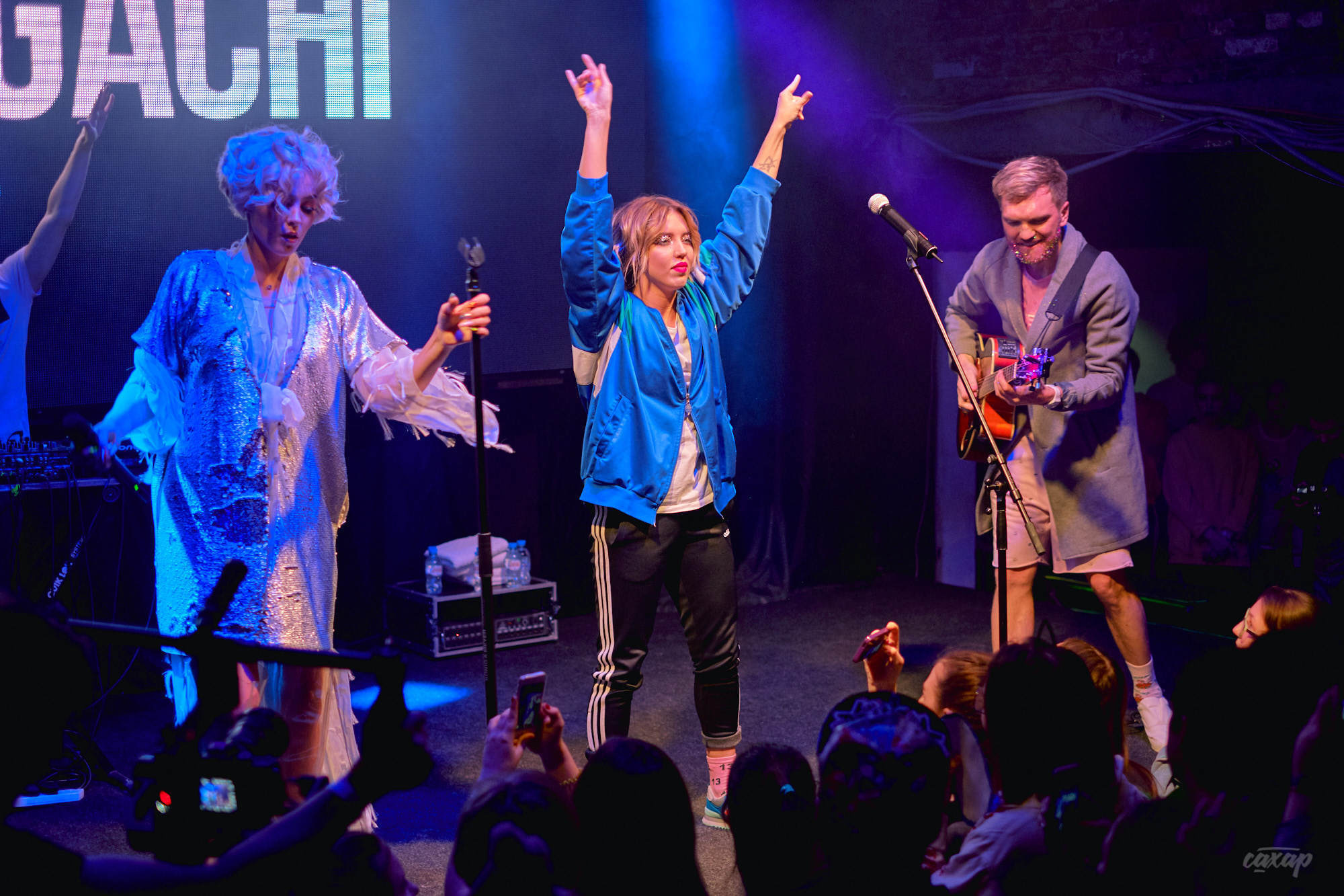 Богачи, фото с концерта. Фотограф в Екатеринбурге Юра Сахар. Профессиональный фотограф в Екатеринбурге Юра Сахар