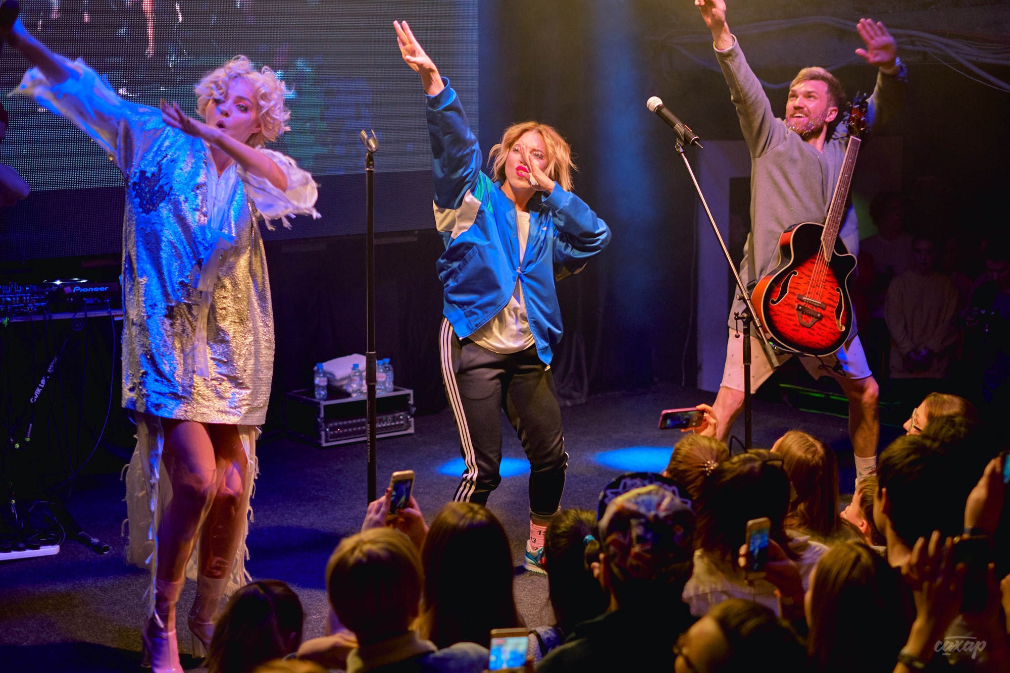 Богачи, фото с концерта. Фотограф в Екатеринбурге Юра Сахар. Профессиональный фотограф в Екатеринбурге Юра Сахар