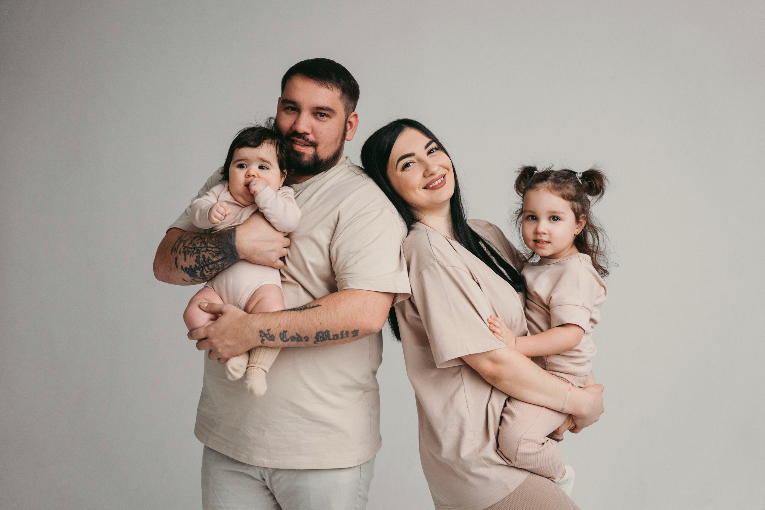 В студии. Фотограф Волгоград Ксения Устинова